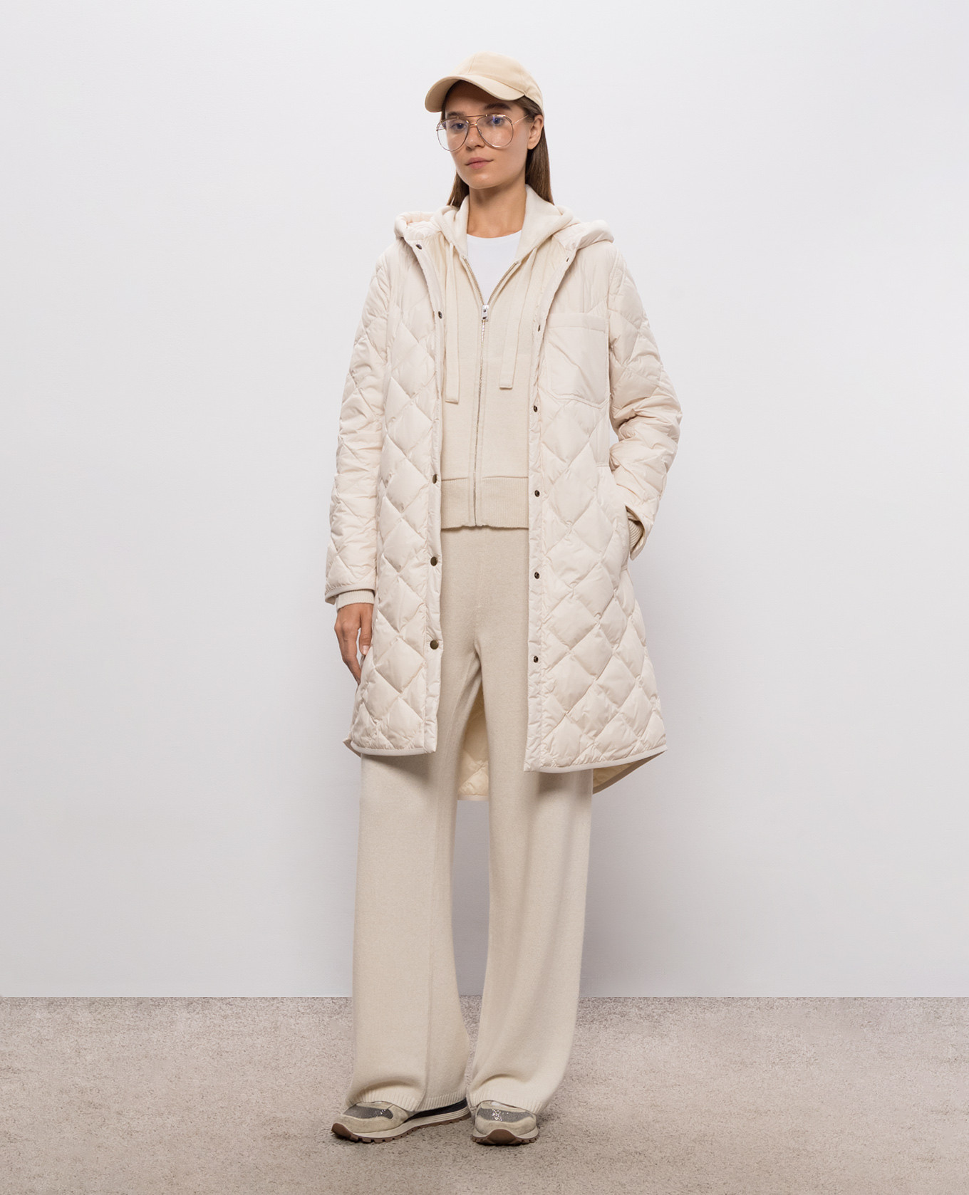 Beige quilted down jacket Woolrich 2