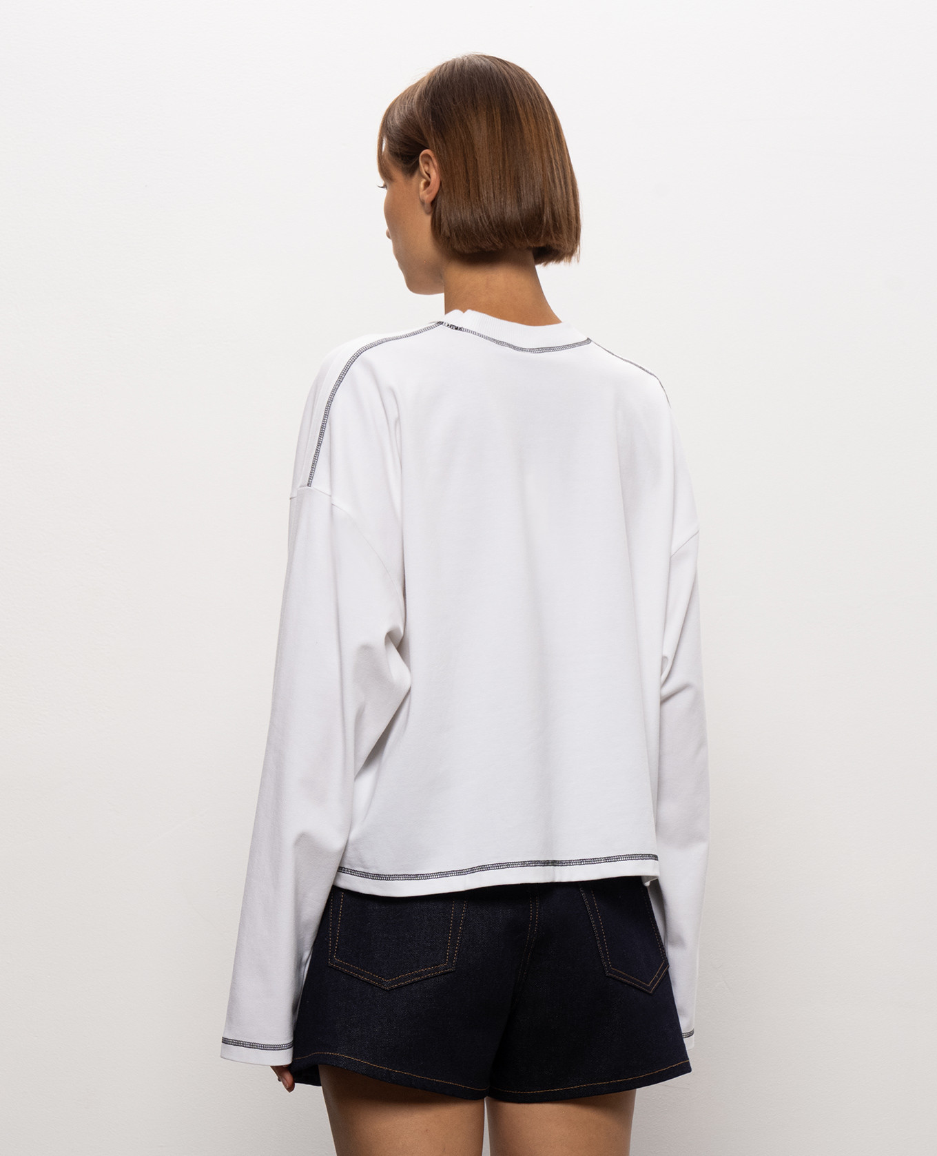 White longsleeve with logo embroidery Versace 4