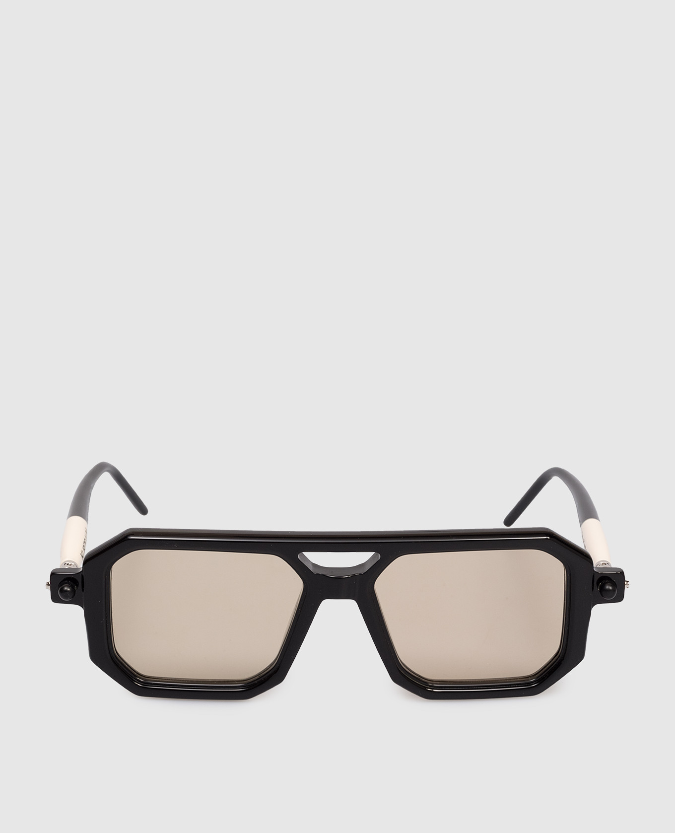 

Black Sunglasses P8 Kuboraum