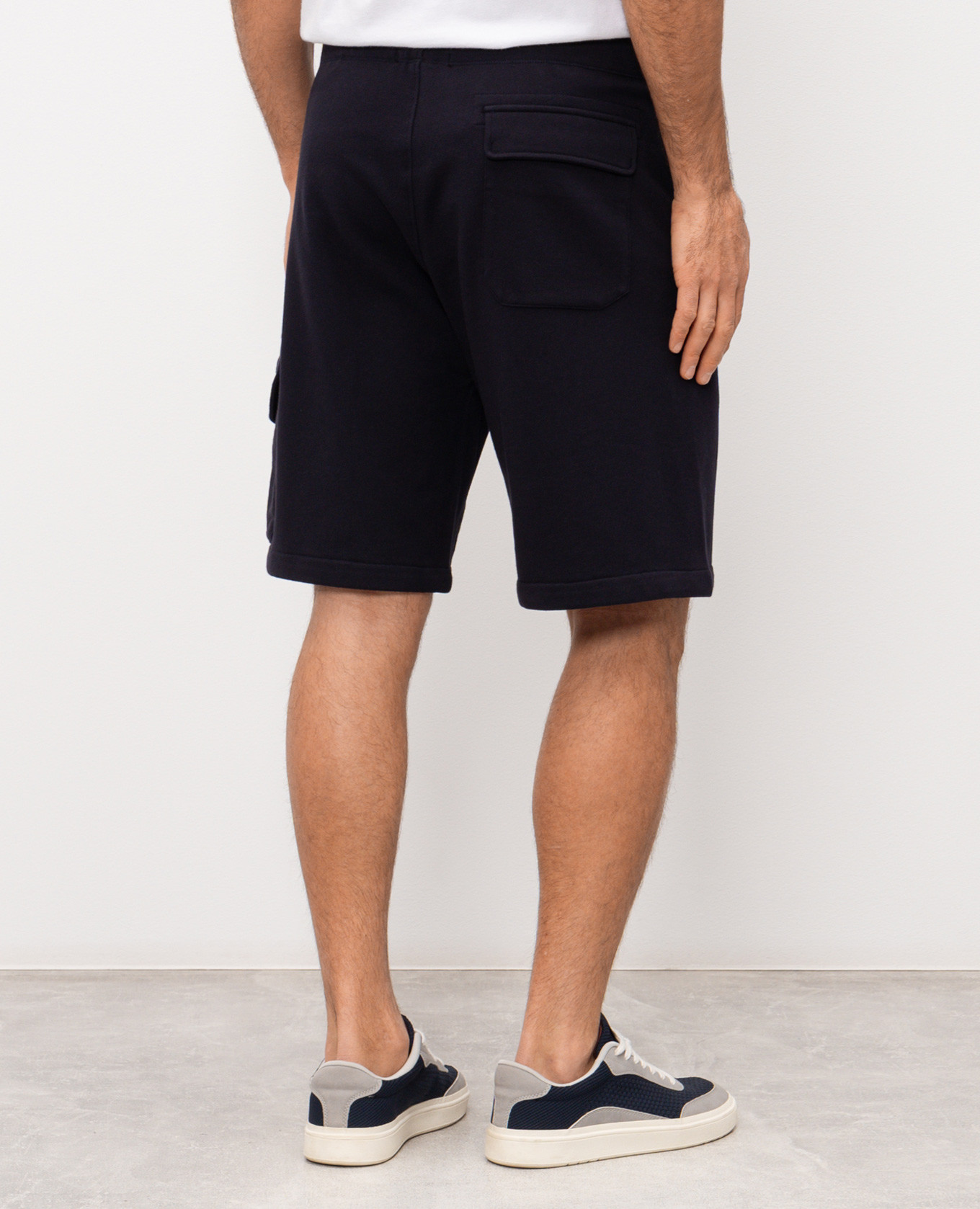

Blue shorts with logo embroidery C.P. Company