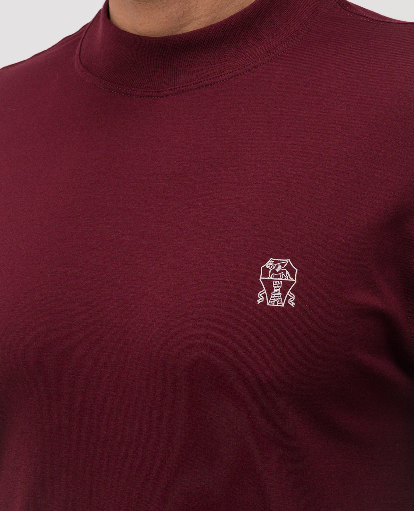 

Burgundy long sleeve with emblem Brunello Cucinelli