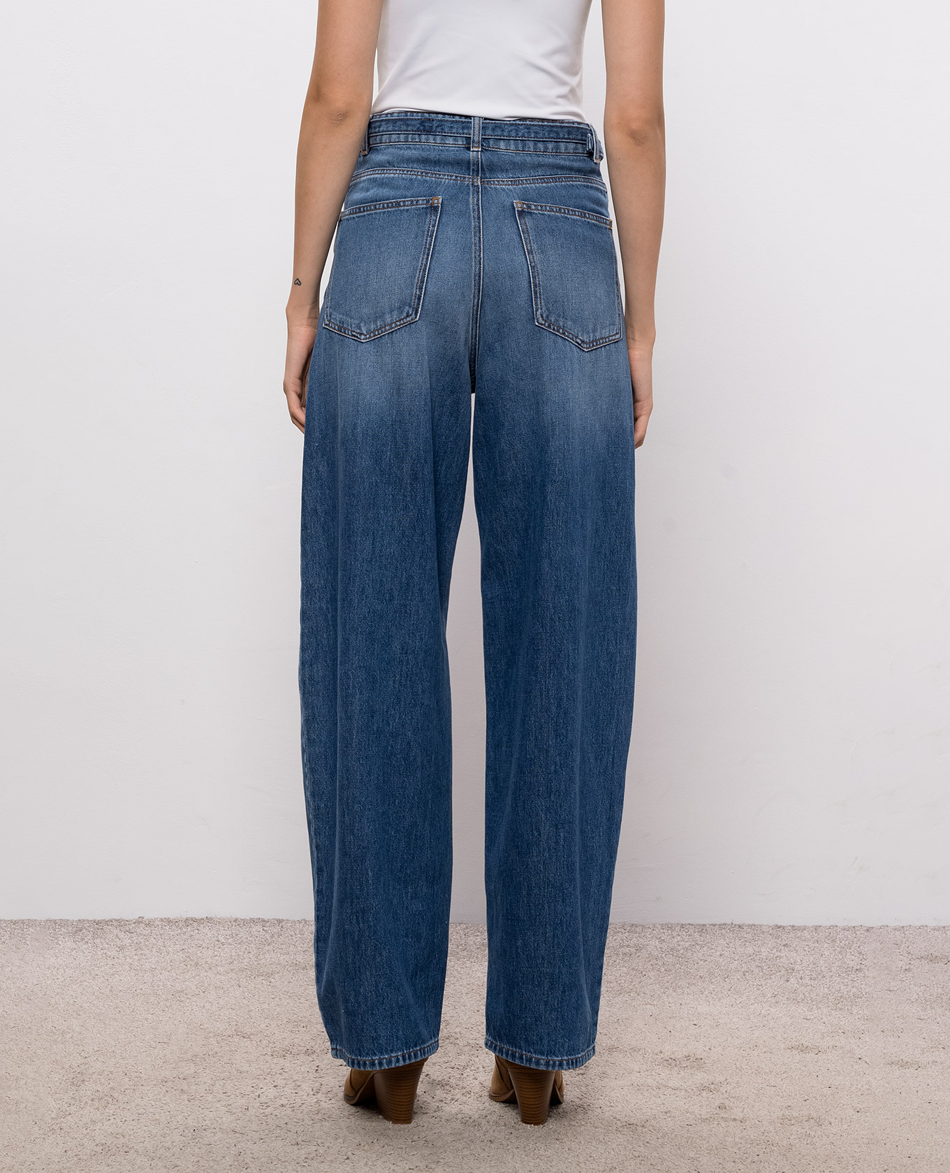 Blue jeans with a belt Twinset 4