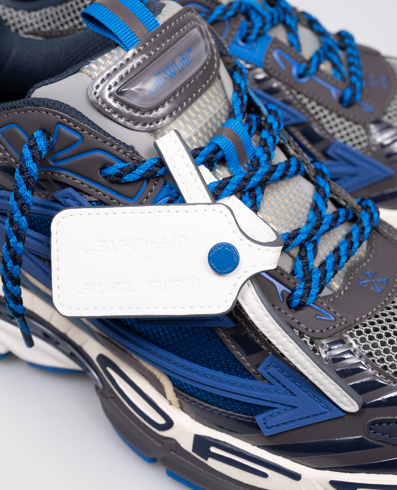 

Be Right Back blue sneakers Off-White