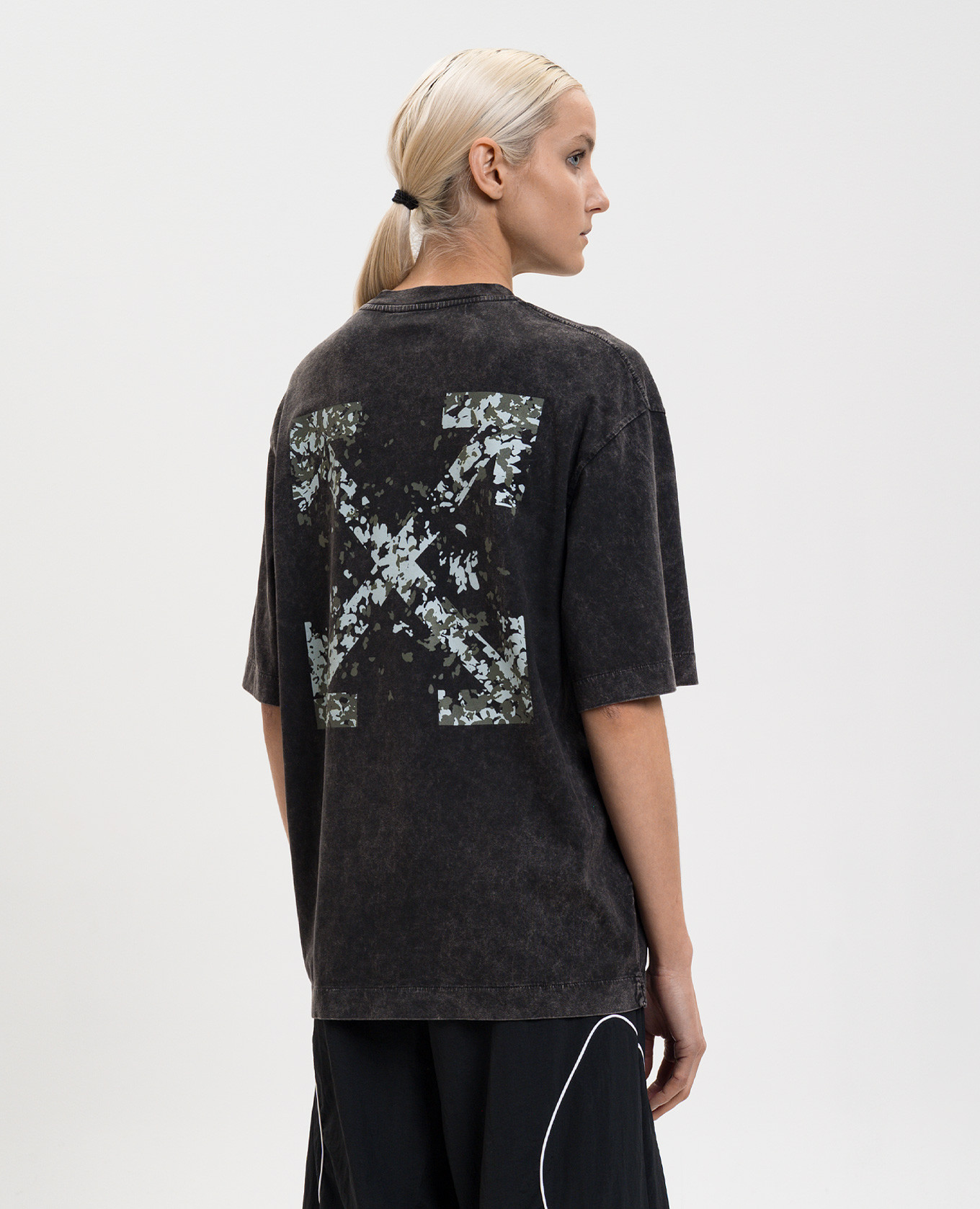 

Grey T-shirt with logo print Off-White