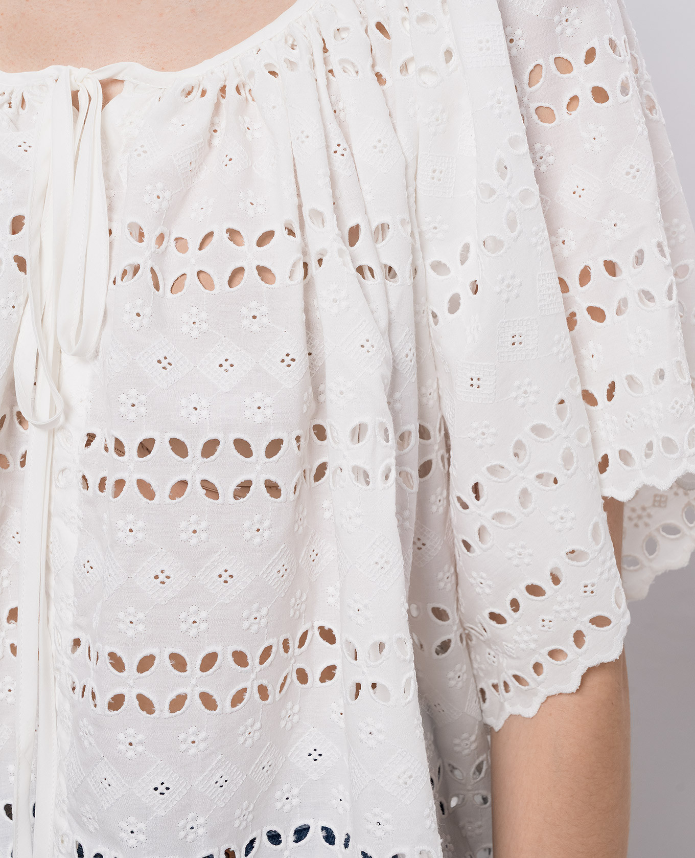 

Mitla white blouse with broderie embroidery Faithfull