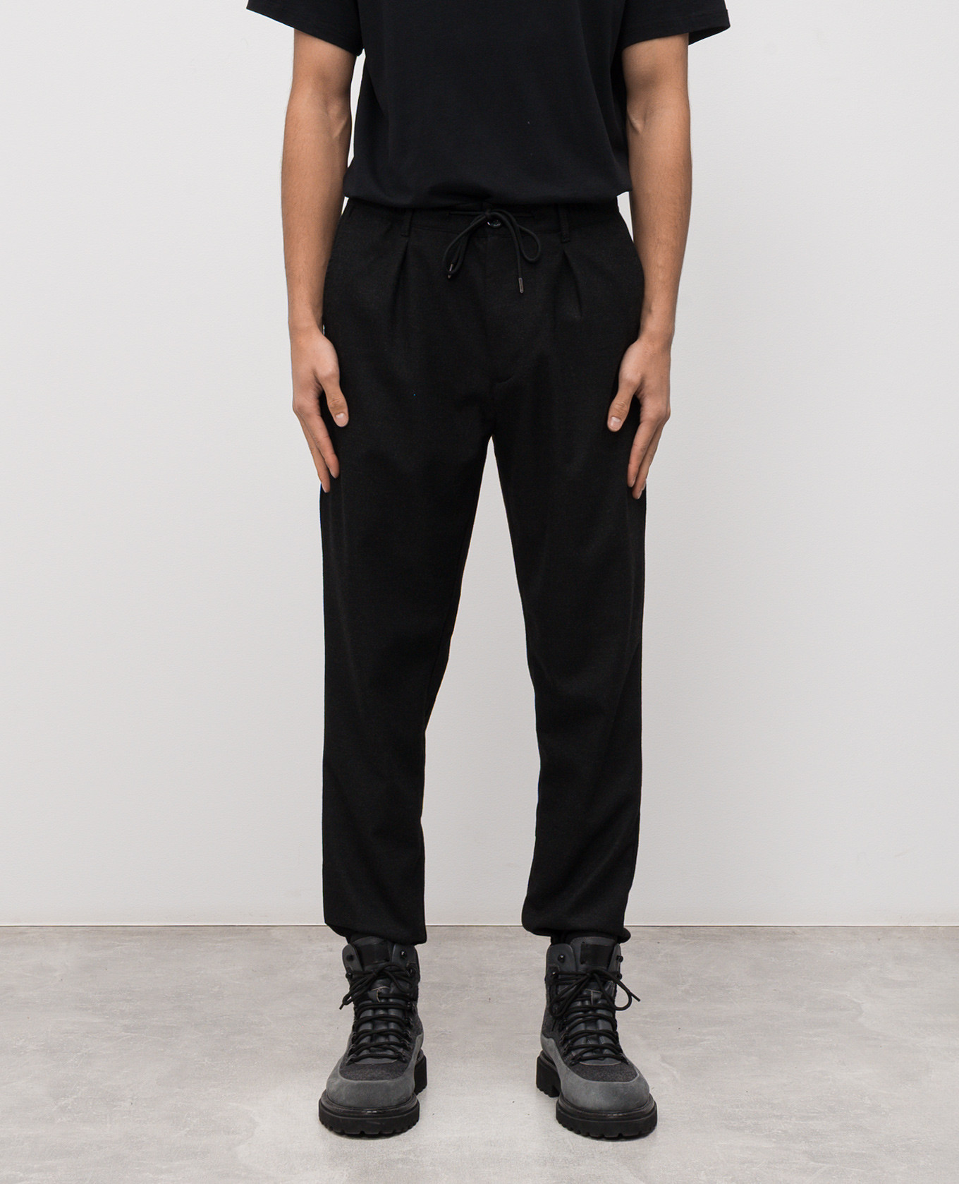 Gray pants with wool Woolrich 3
