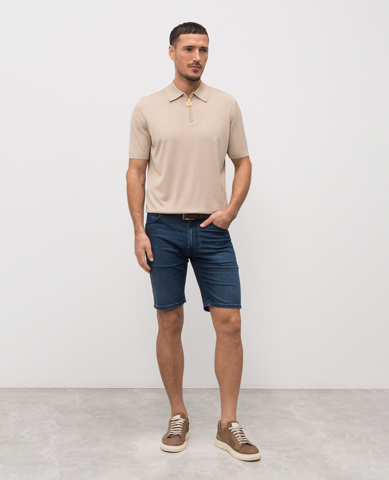 

Blue denim shorts with logo patch Stefano Ricci