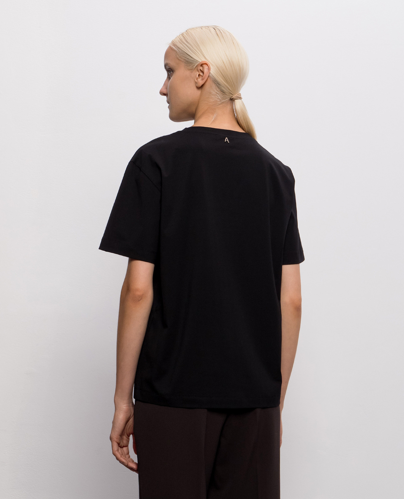 Black T-shirt with chains Twinset 4