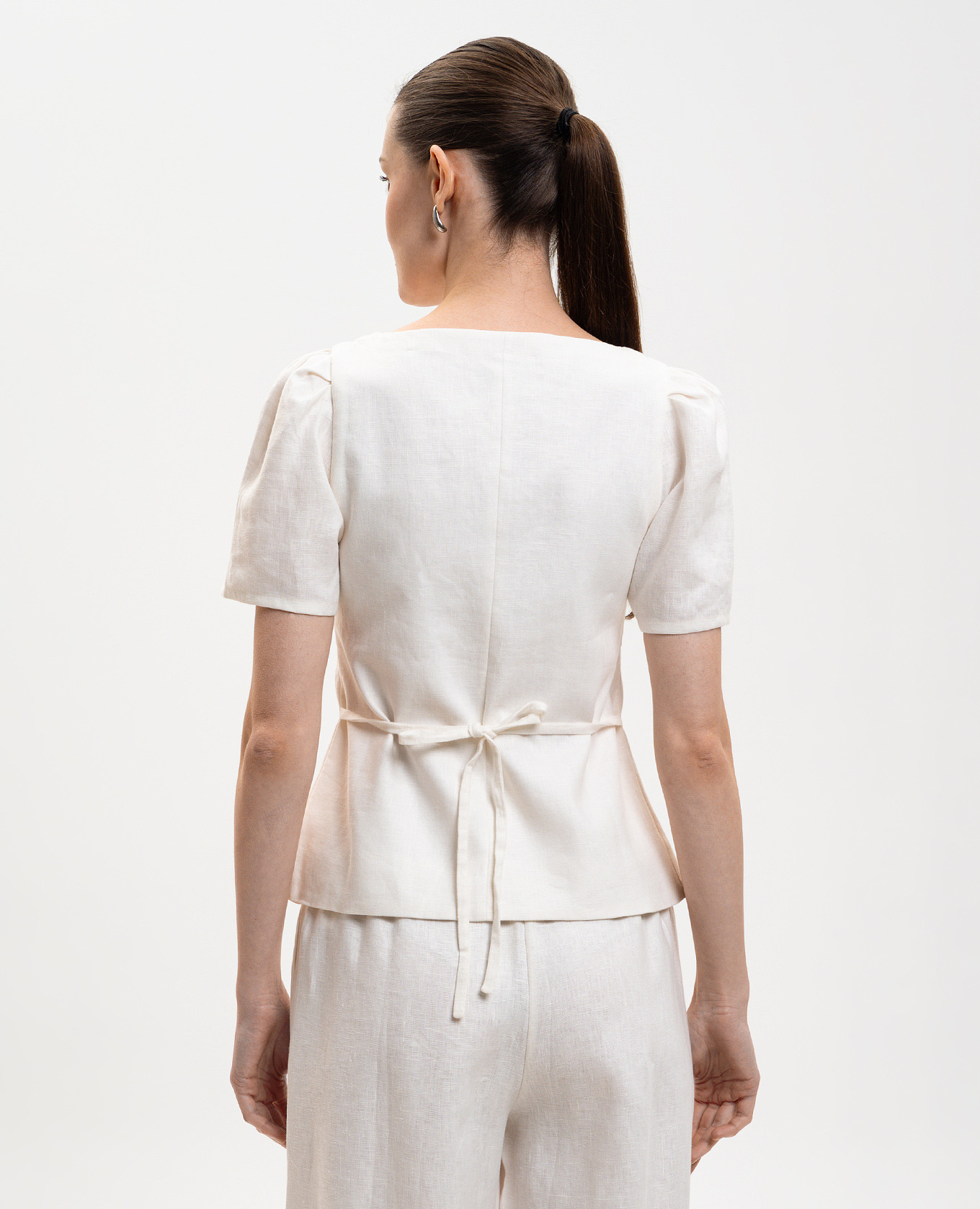 

Audrey white linen top Faithfull