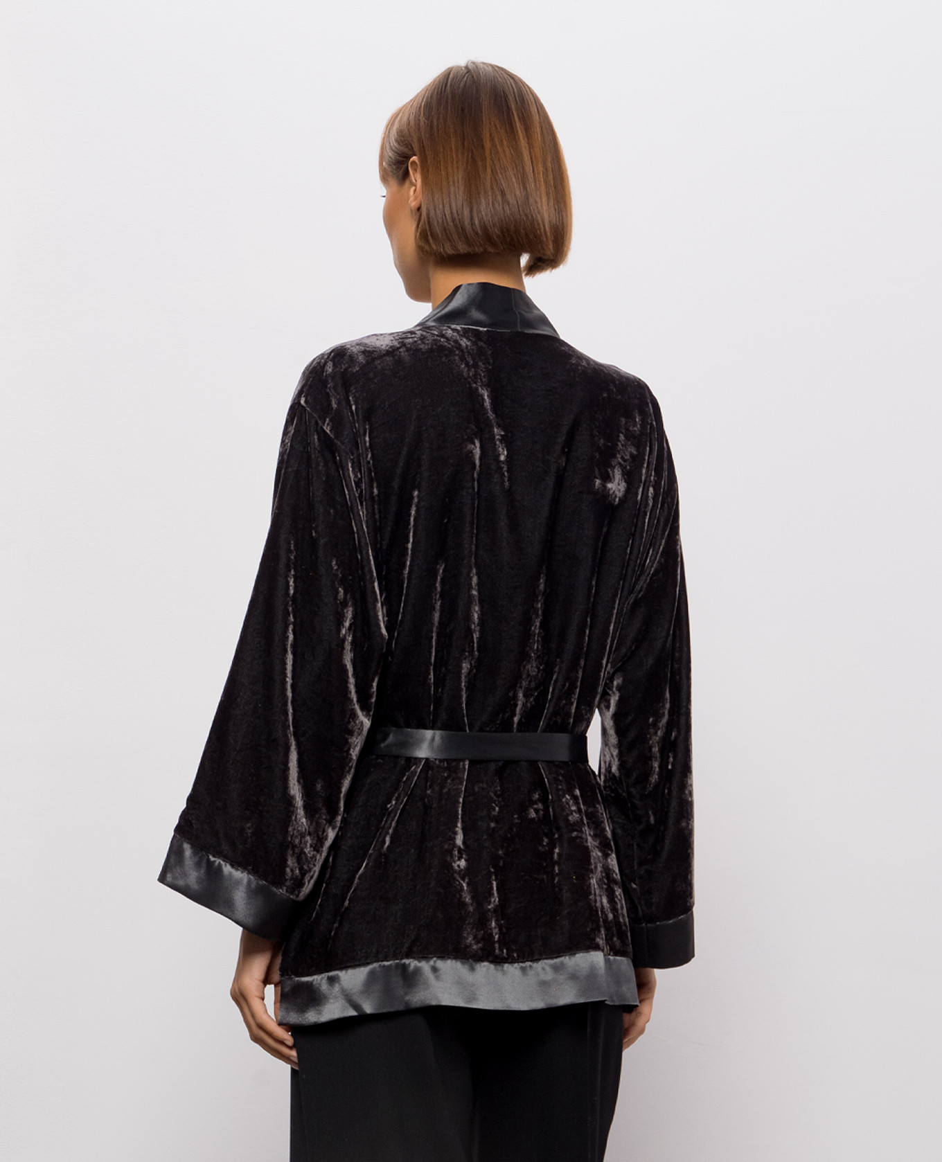 Gray velour blouse with a smell Peserico 3