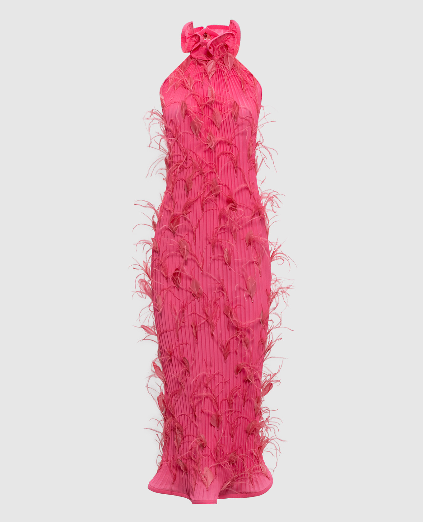 Pink pleated dress with open back and feathers