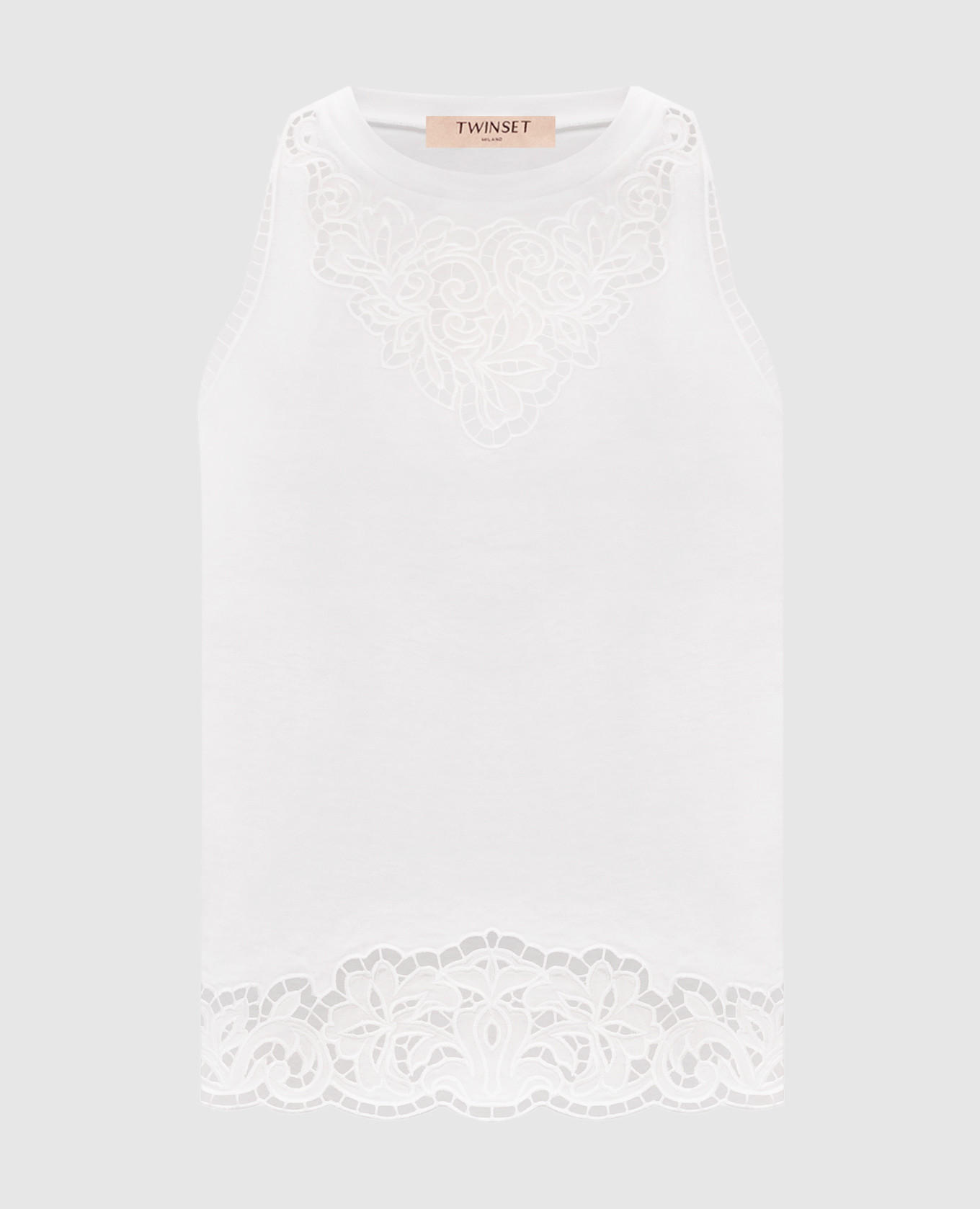 White top with Richelieu embroidery
