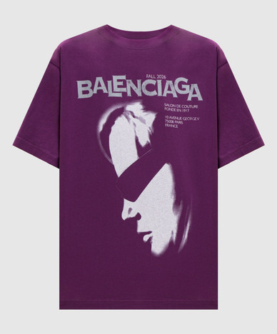 Camiseta morada con estampado de logo