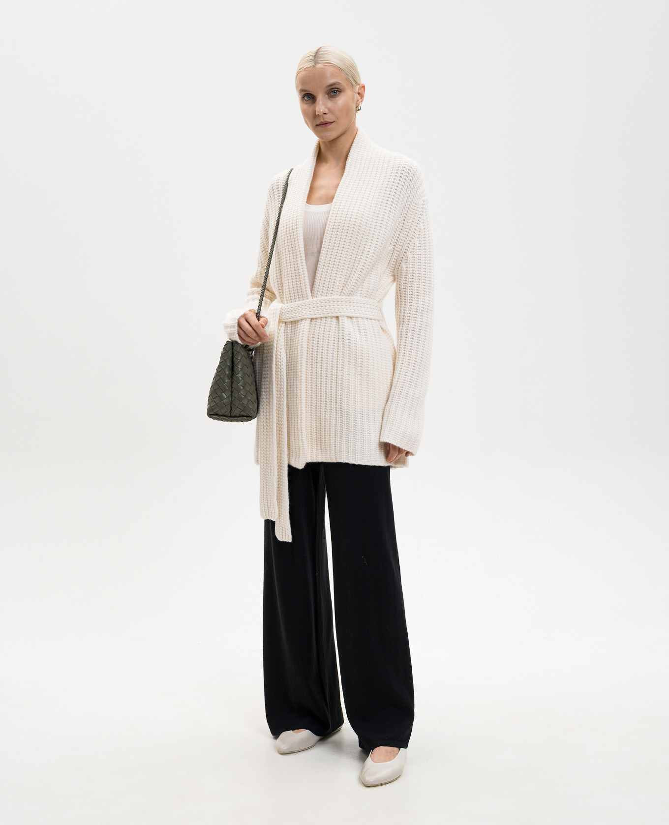 

Ina white ribbed cashmere top LISA YANG