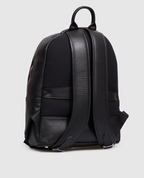 Doucal's Black leather backpack with embossed logo DZ001002UT284