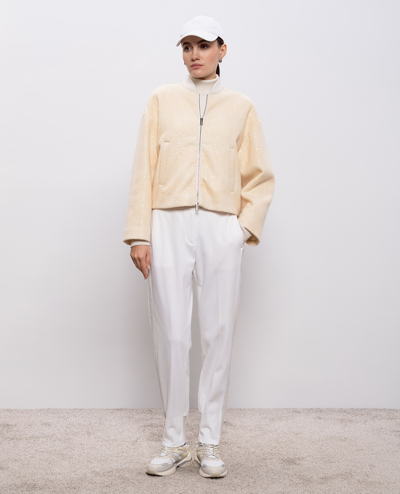 

Beige wool, silk and cashmere bomber jacket Peserico