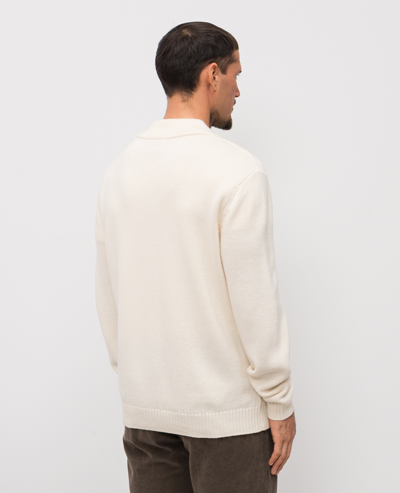 White merino wool cardigan Cashmere&Whiskey 4