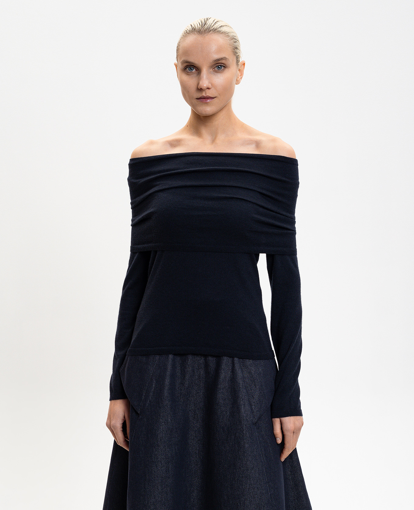 MXMFARETRA blue cashmere sweater with open shoulders Max Mara 3