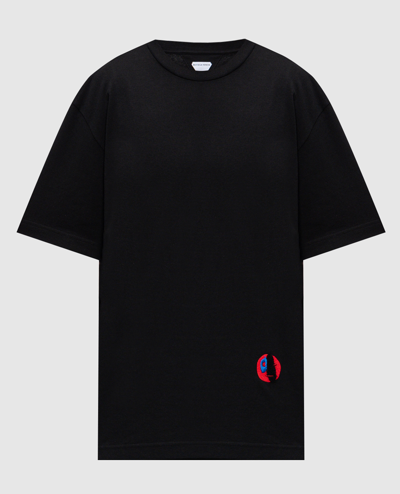 Black T-shirt with textured embroidery
