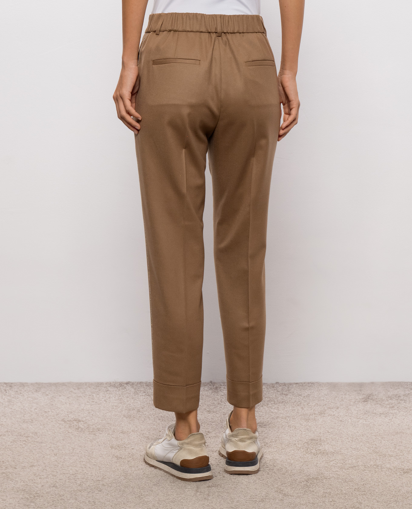 Brown wool trousers with lapels Peserico 4