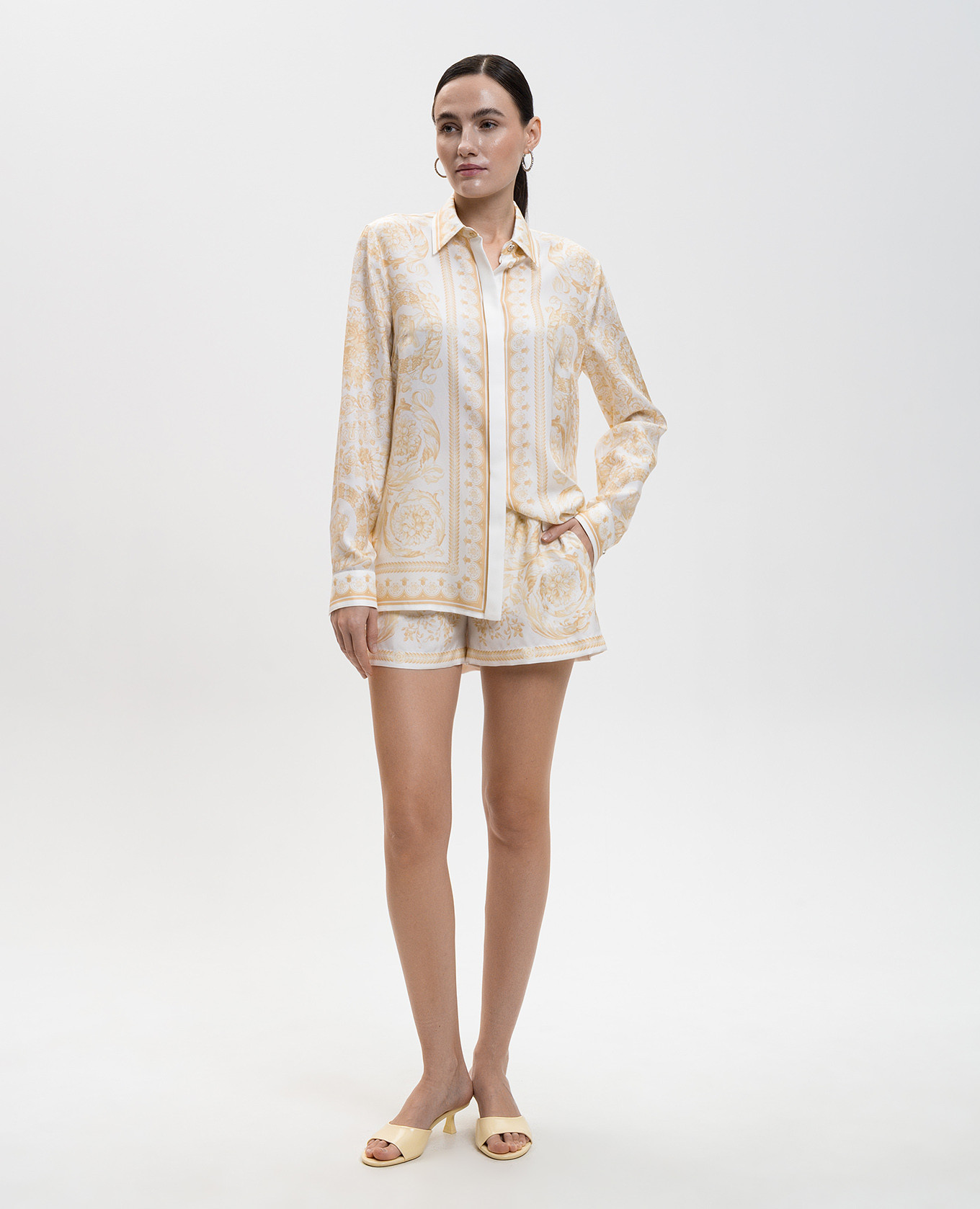 White silk blouse with Barocco Jacquard print Versace 2