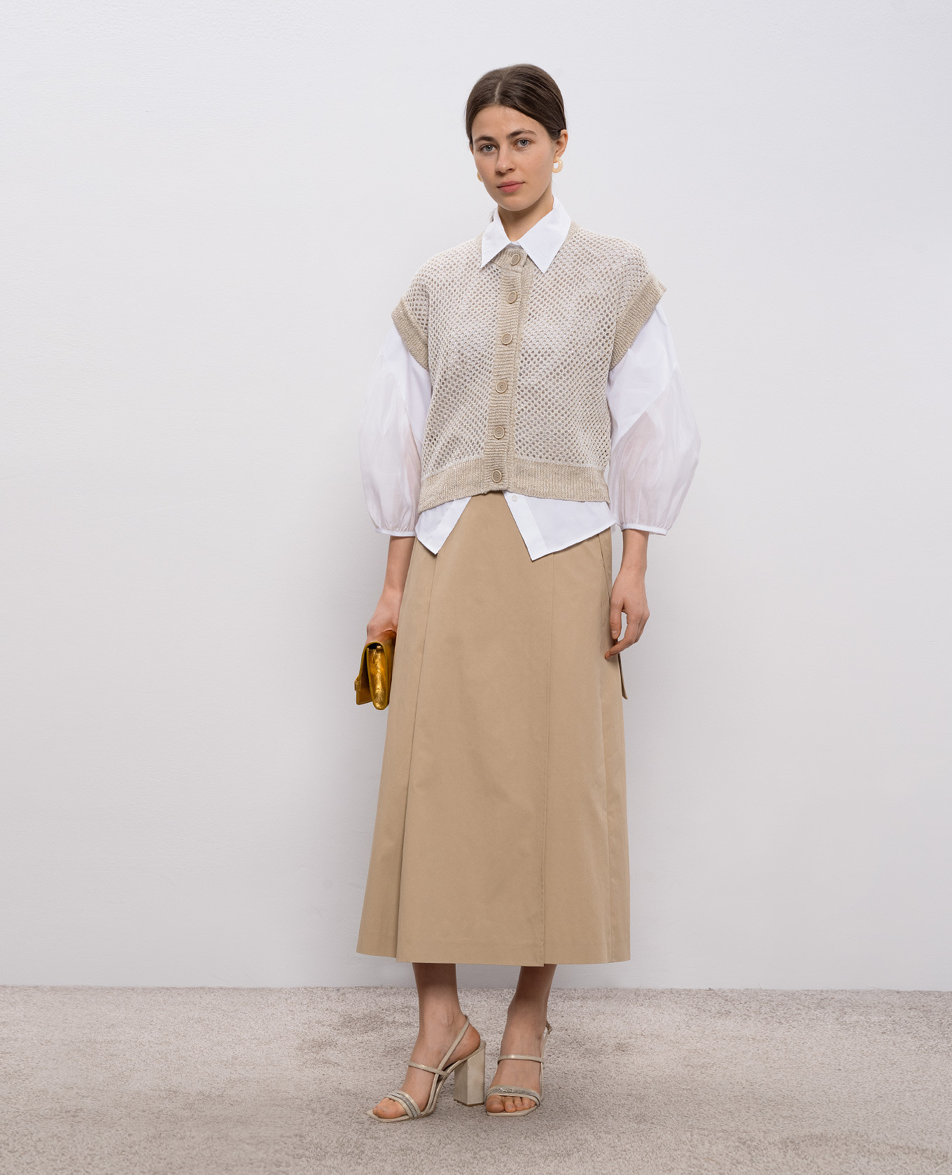

Beige openwork vest with linen Peserico