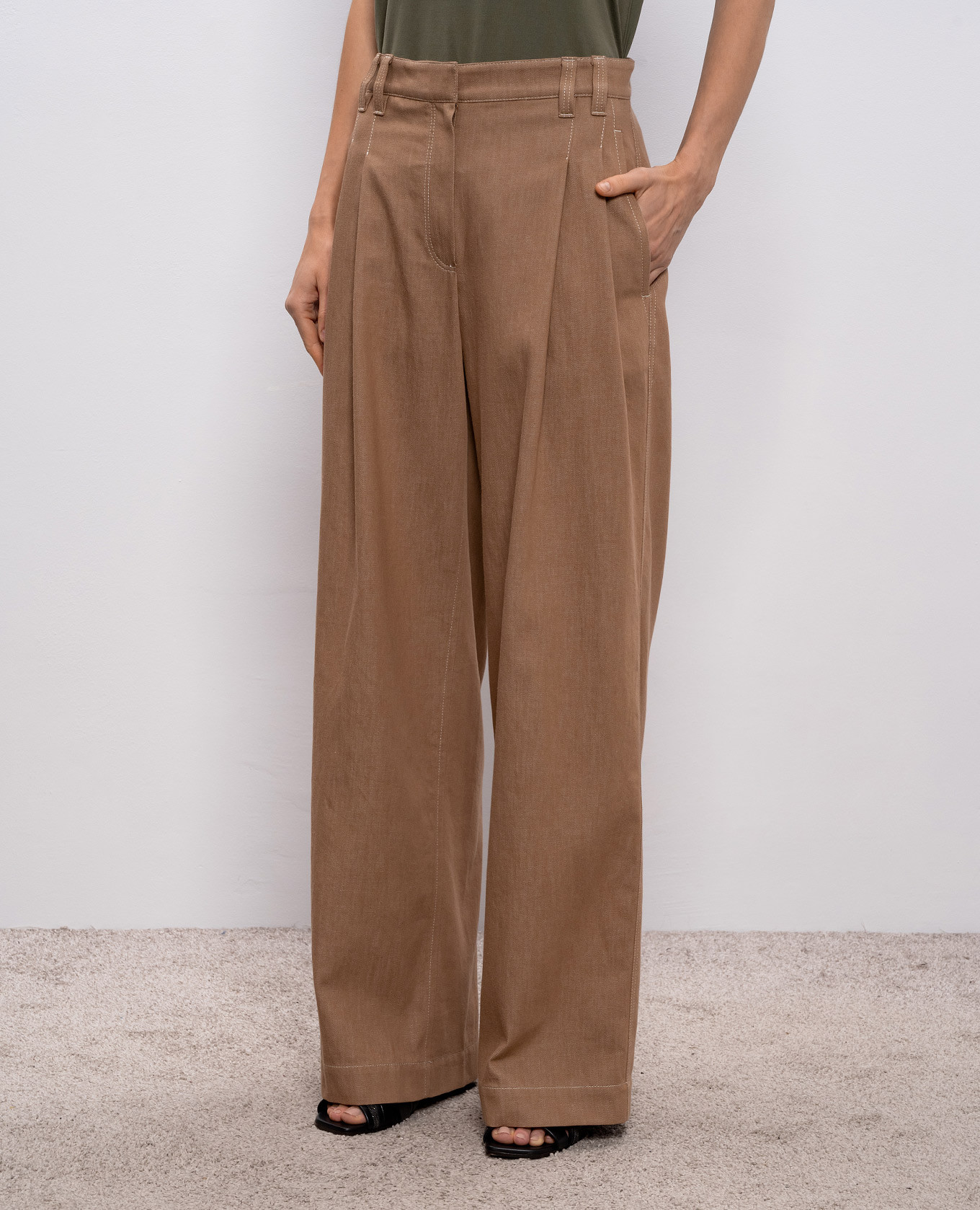 

Brown cotton pants Brunello Cucinelli