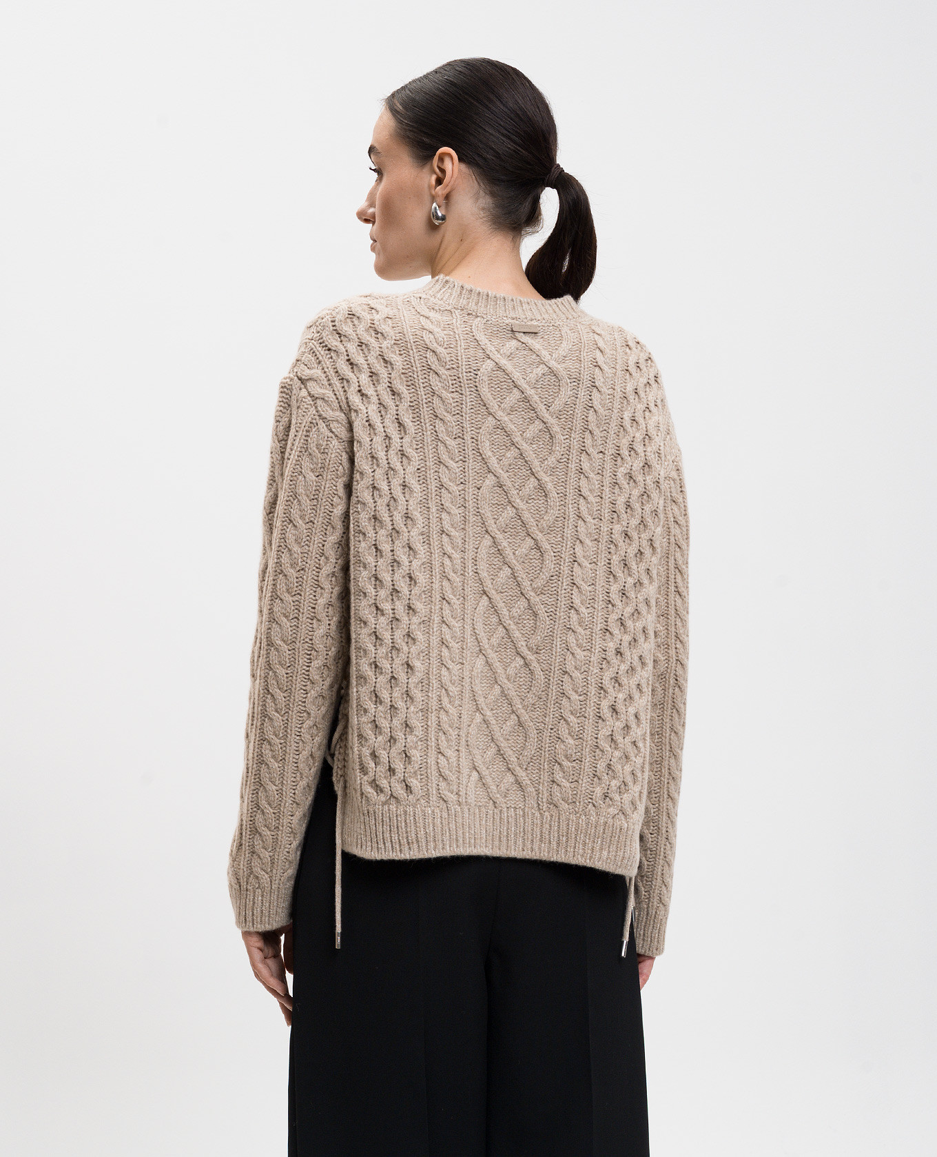 Beige wool sweater with a pattern Juun.j 4
