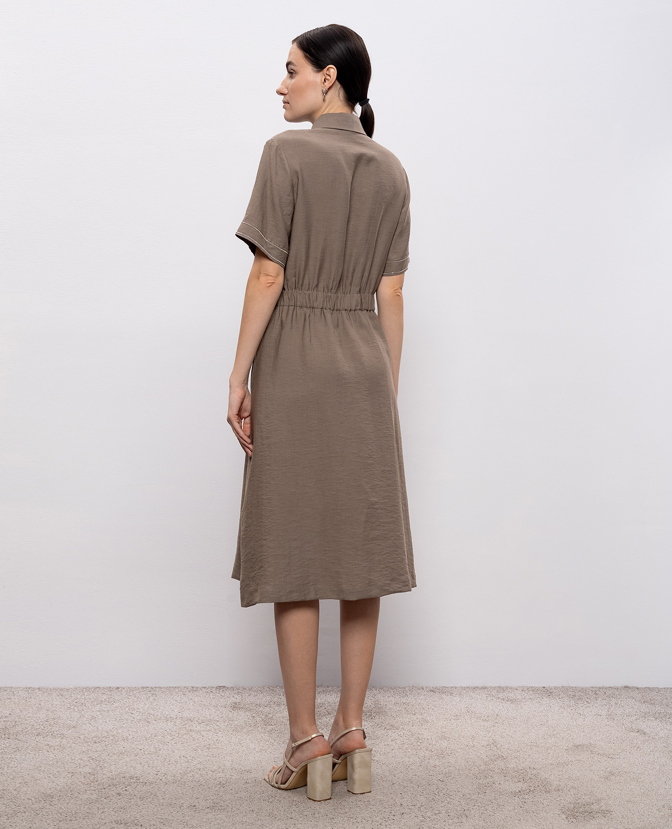 

Brown dress with linen Peserico