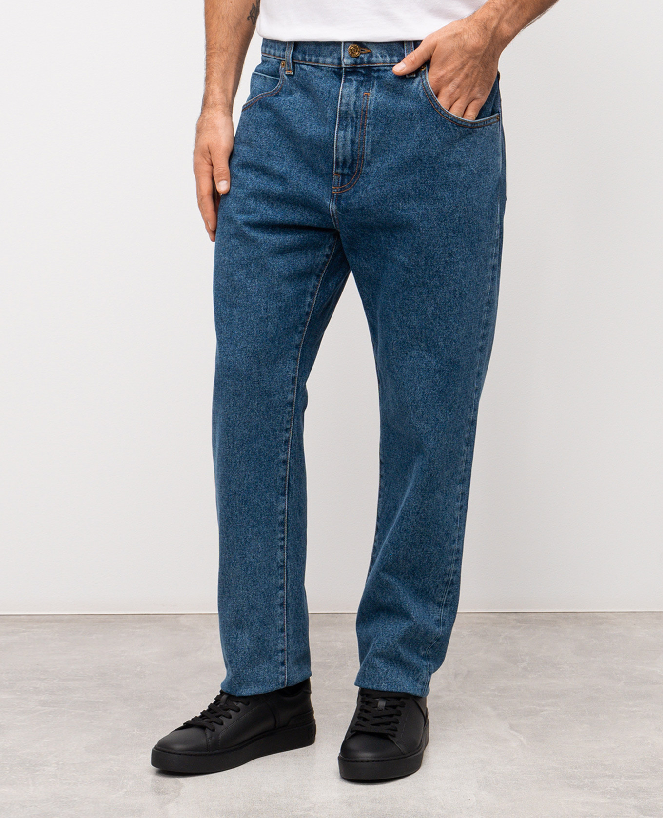 

Blue jeans with logo Balmain