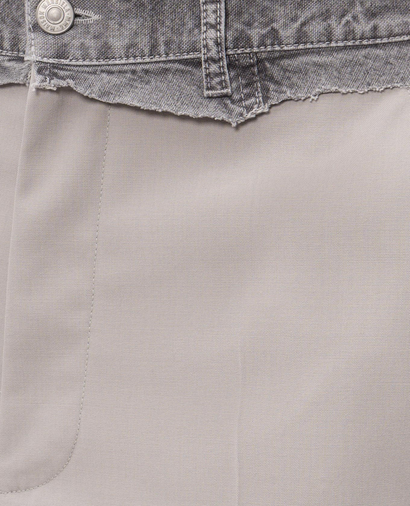 

Grey wool trousers with logo patch Maison Margiela MM6