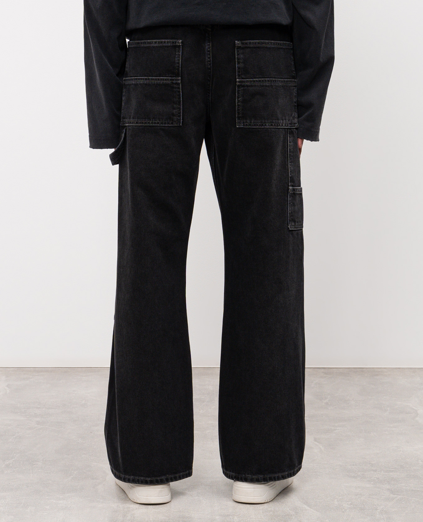 Black jeans with logo patch Off-White 4