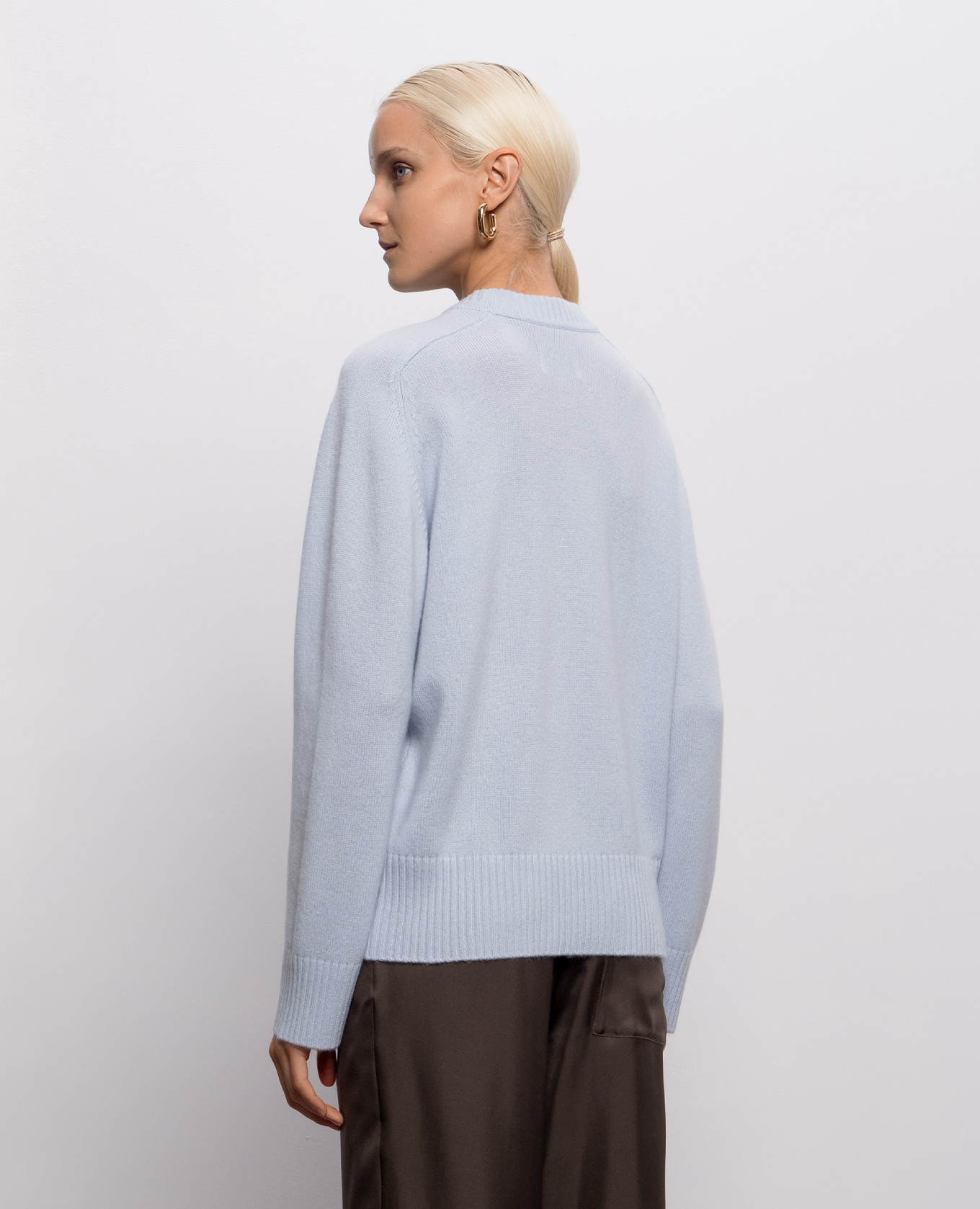 BALTRA blue cashmere sweater Loulou de Saison 4