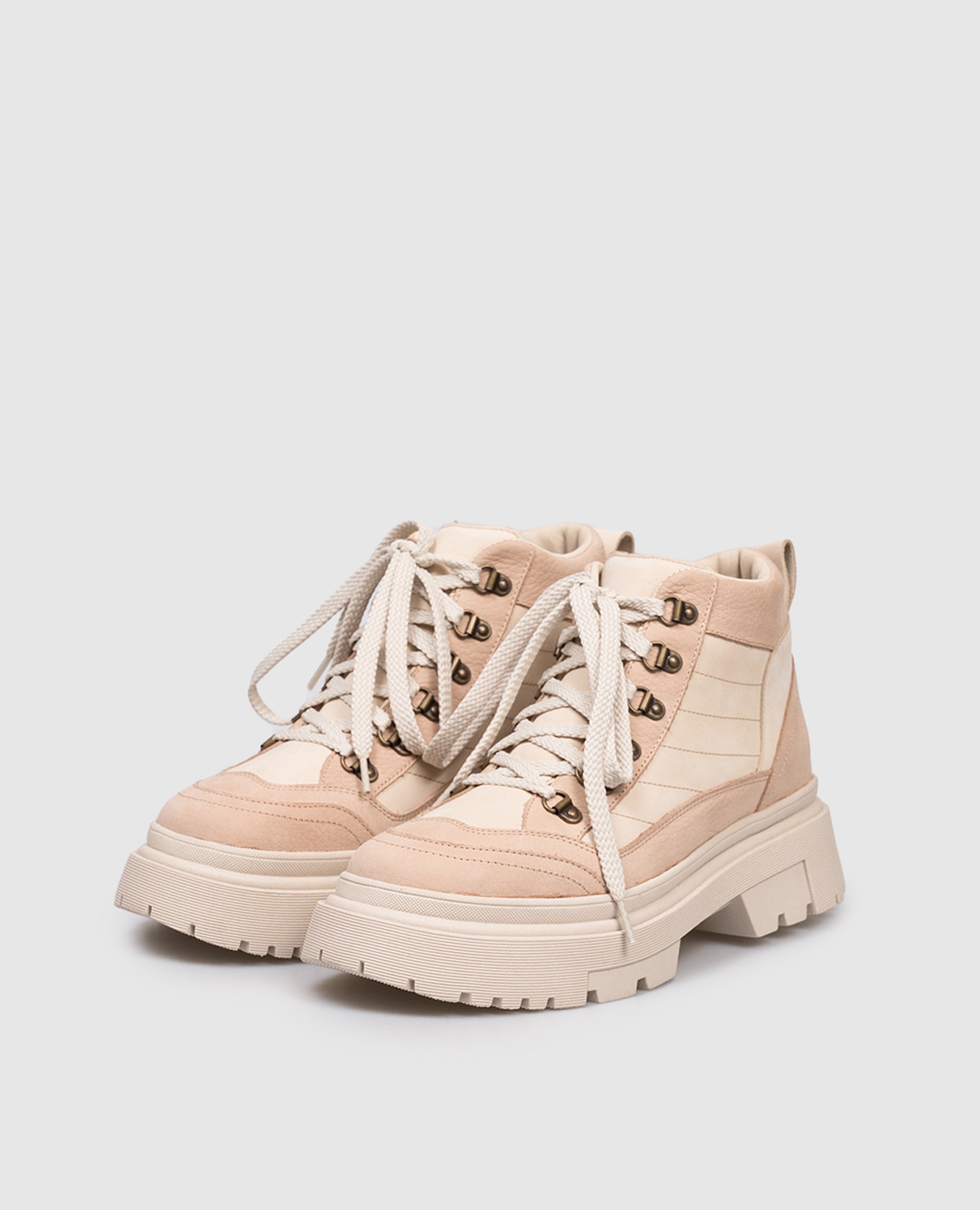 

Beige Marlia boots MooRER