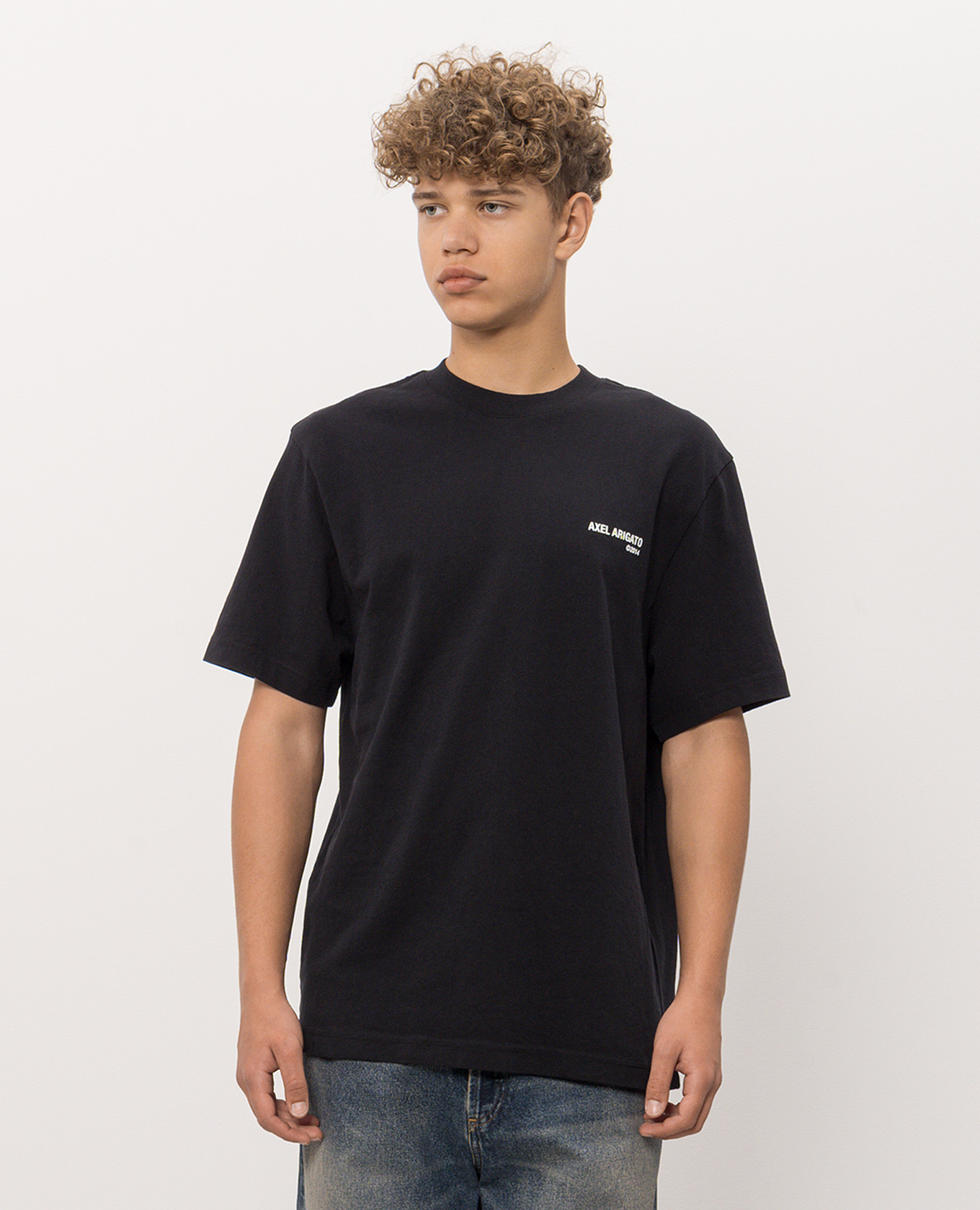 Black Legacy T-shirt Axel Arigato 3