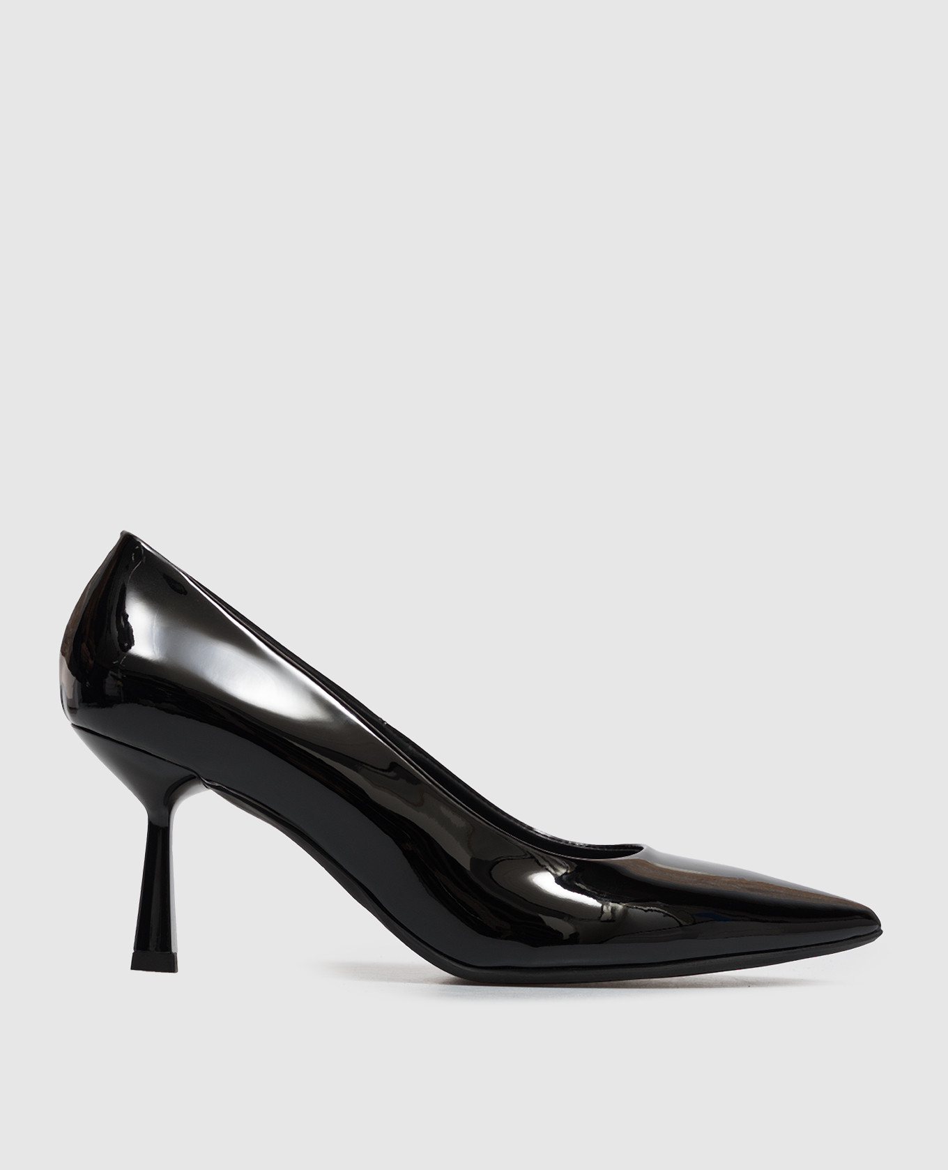 Black patent leather Alla shoes
