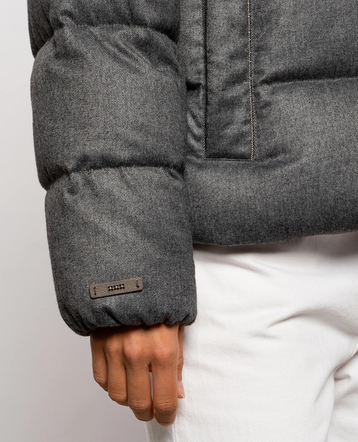 Gray down jacket with monil chain Peserico 5