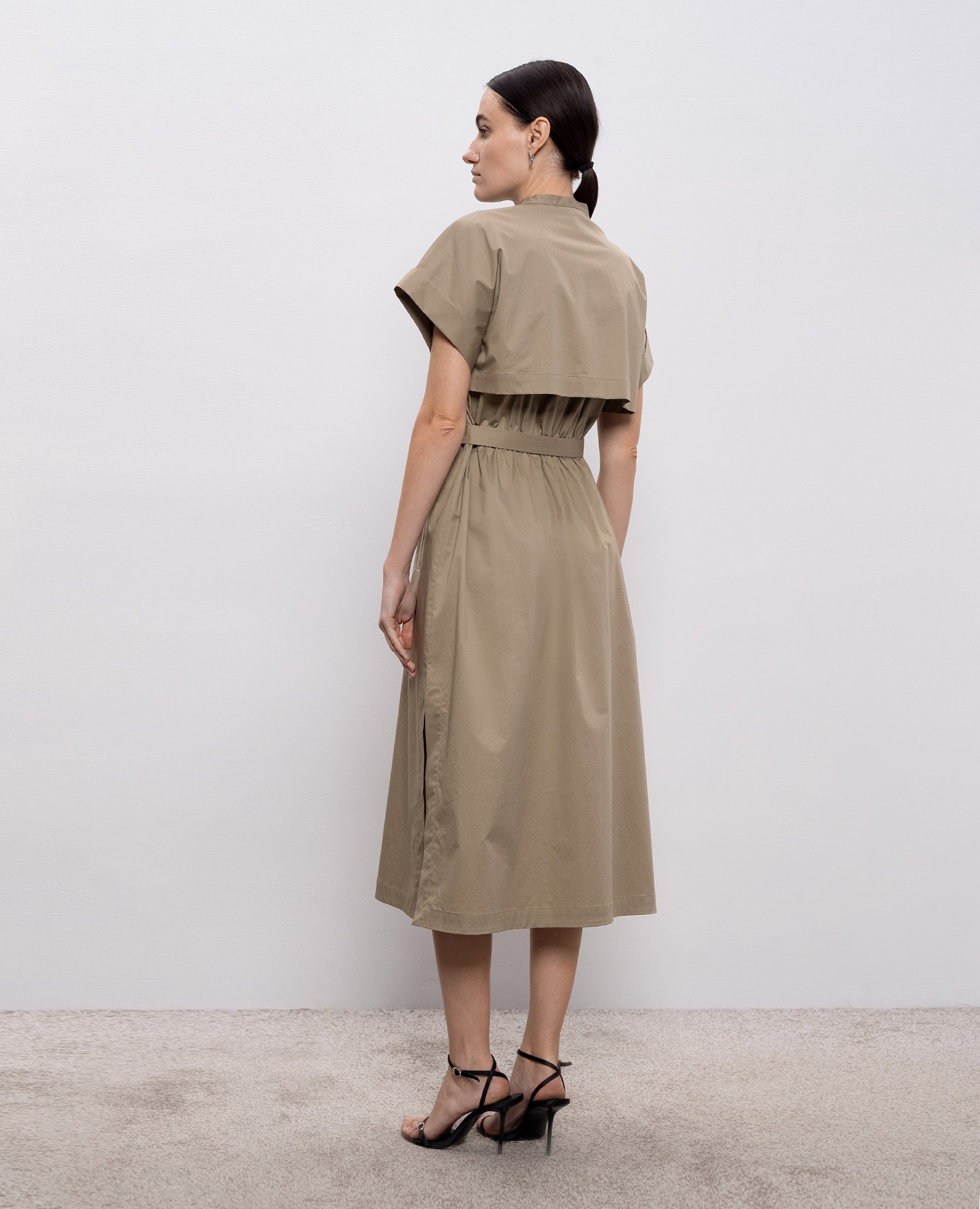 Khaki shirt dress with chain Peserico 3