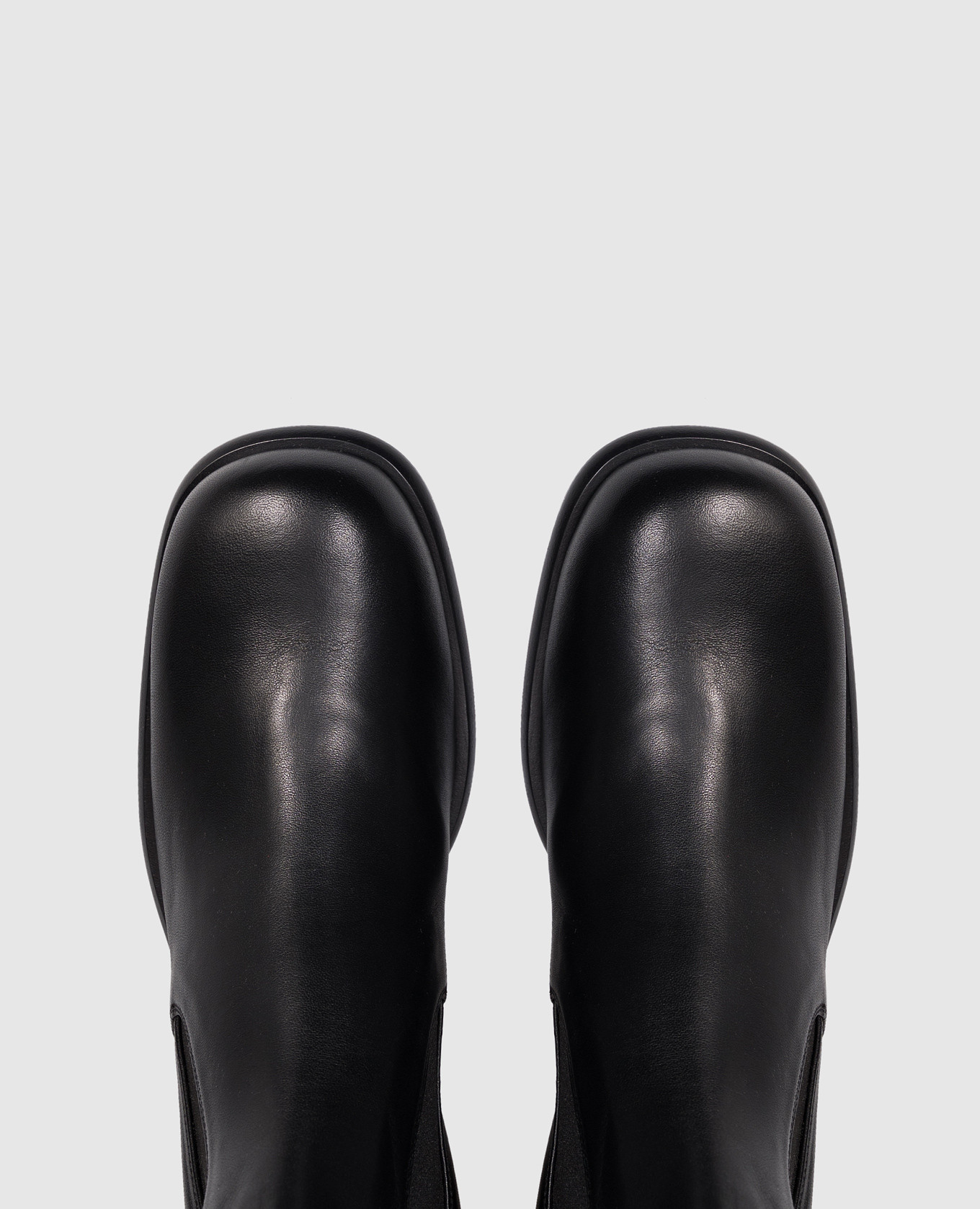 

Avenue black leather chelsea boots Sergio Rossi