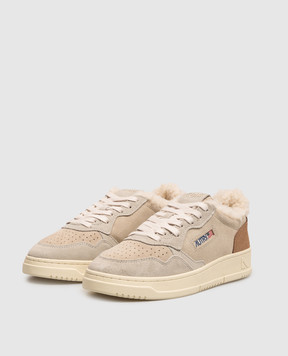 AUTRY Beige suede Medalist sneakers with fur AUXWTS37