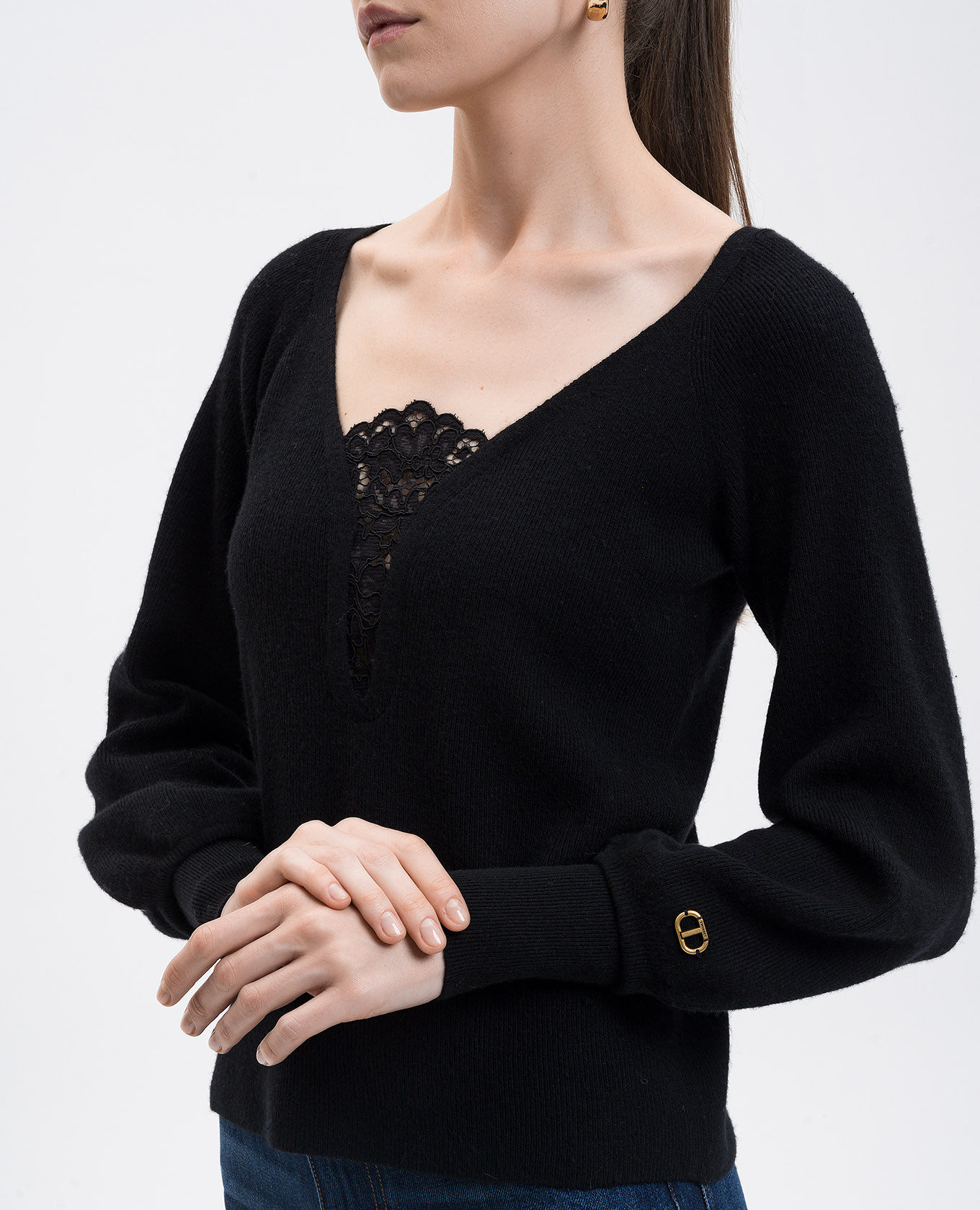 

Black wool pullover with lace Twinset