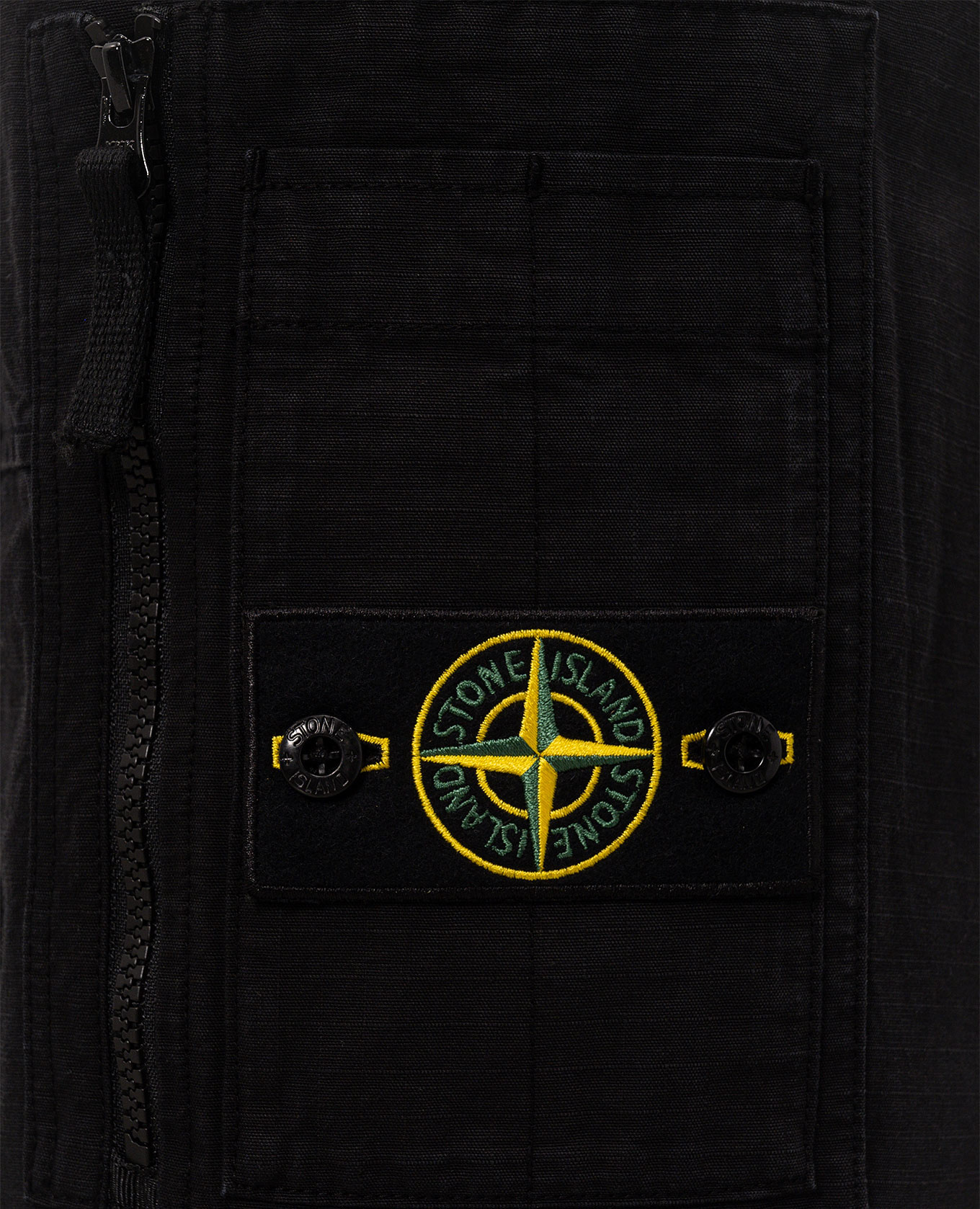 Black cargo pants with logo patch Stone Island 5