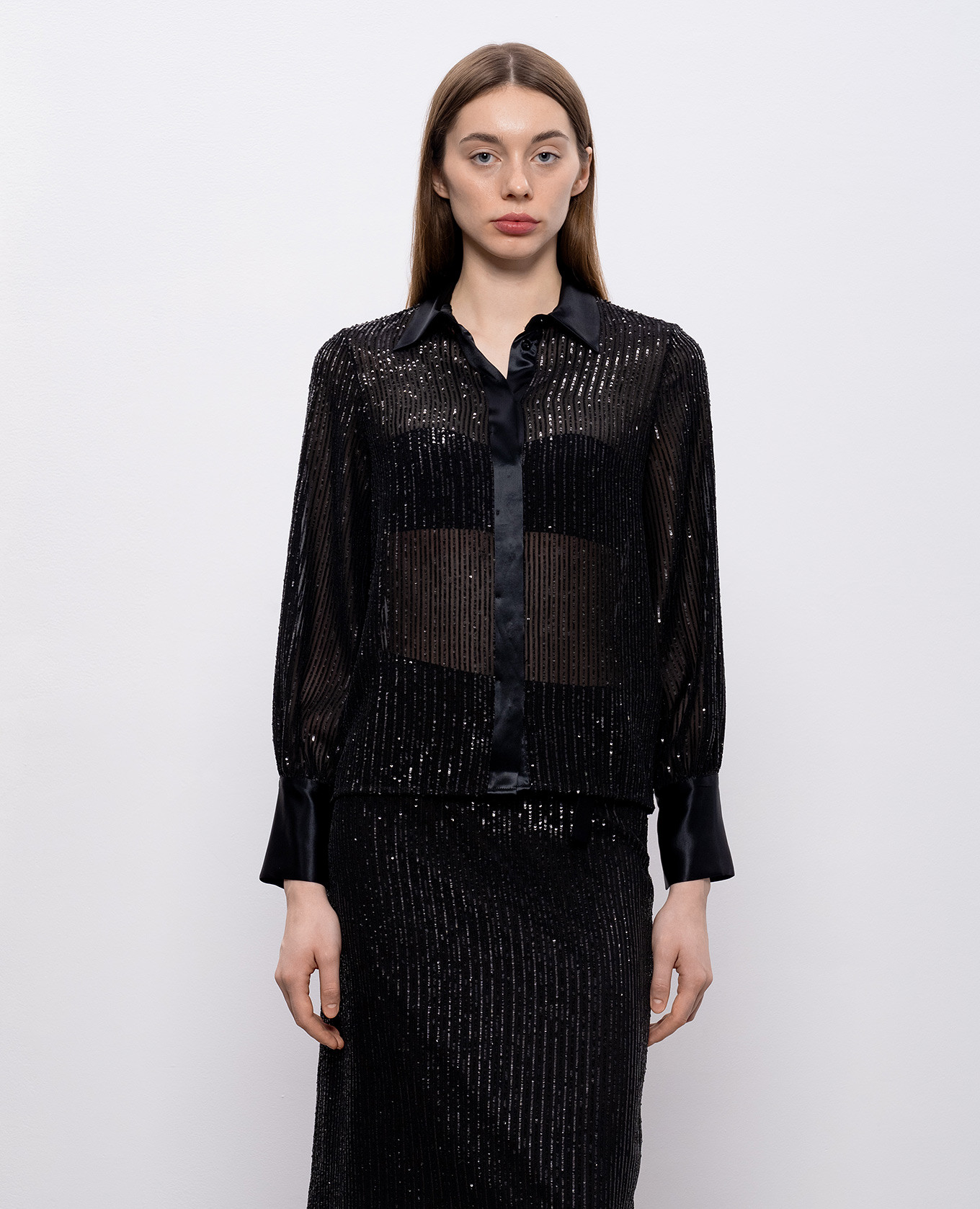 

Black blouse with sequins Peserico