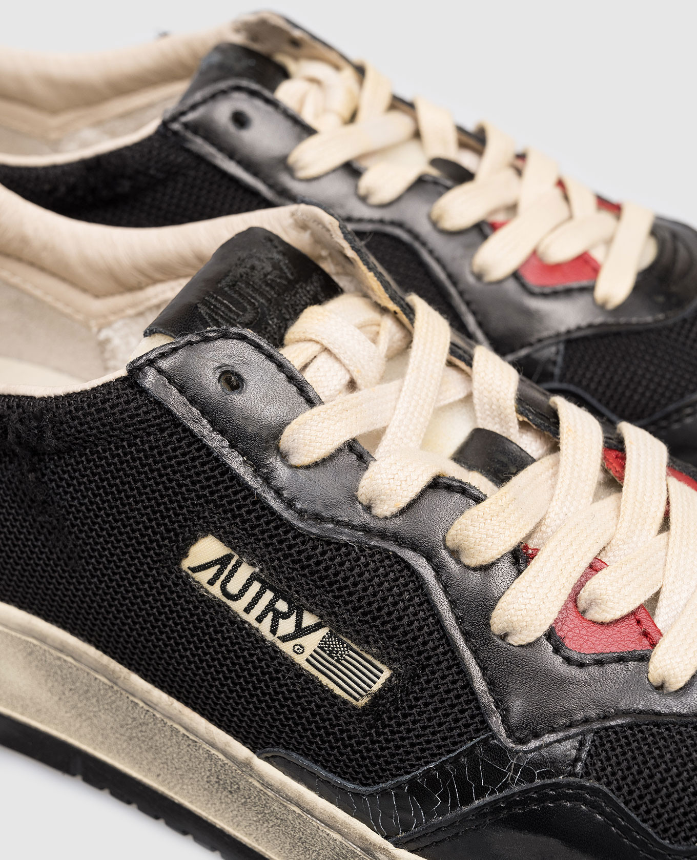 

Black combination sneakers with vintage effect AUTRY