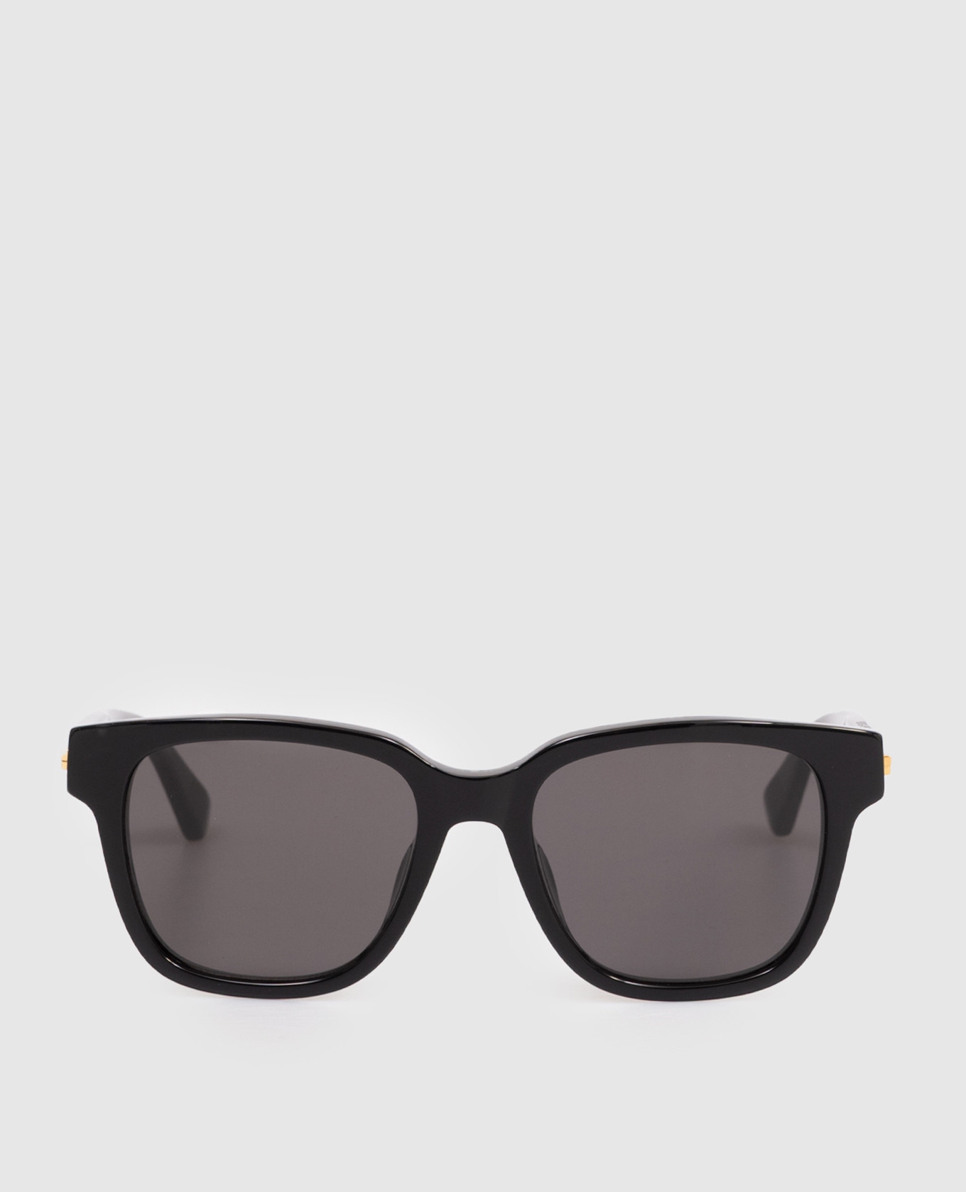 Black sunglasses