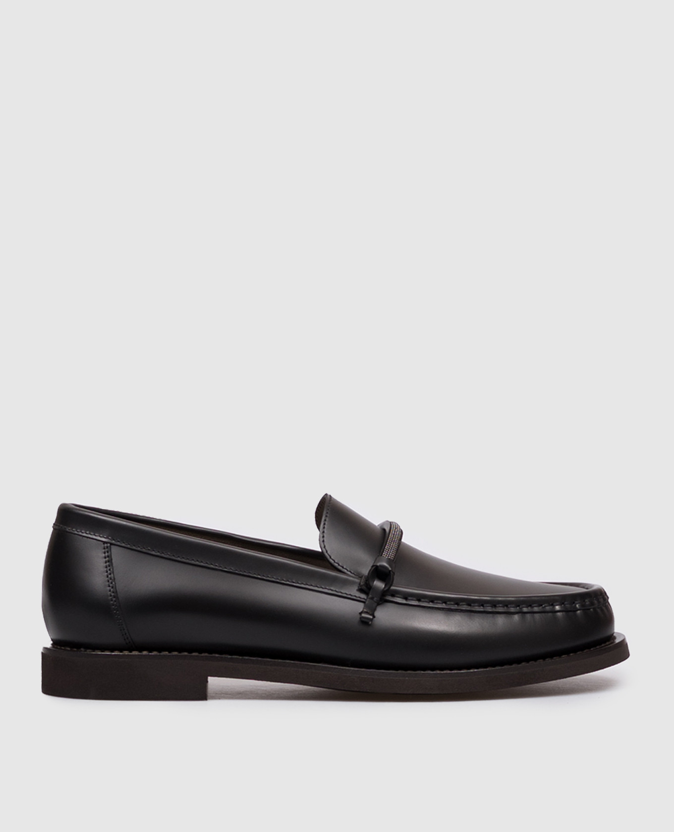 Black leather loafers with monil chain