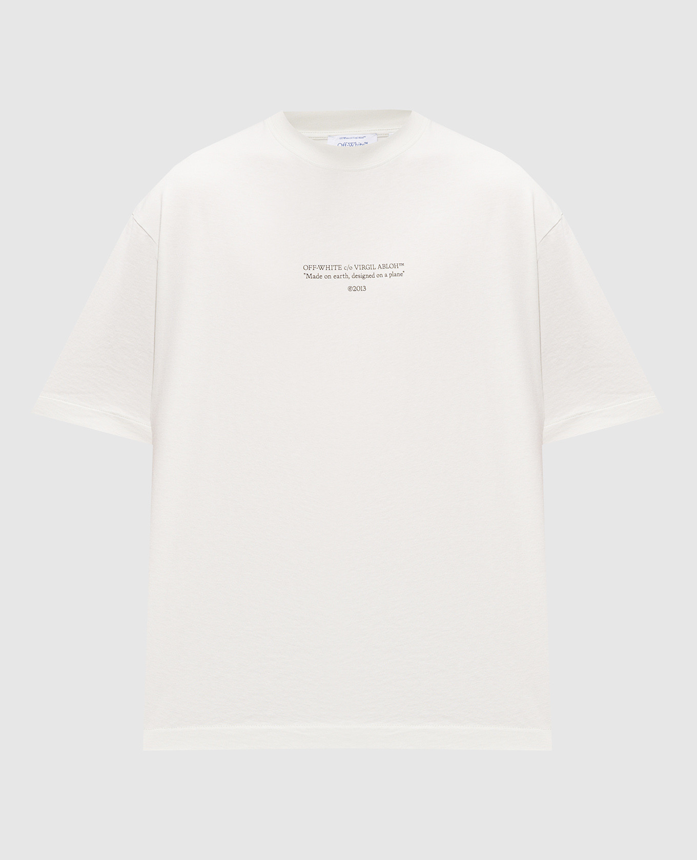 Green t-shirt with logo print