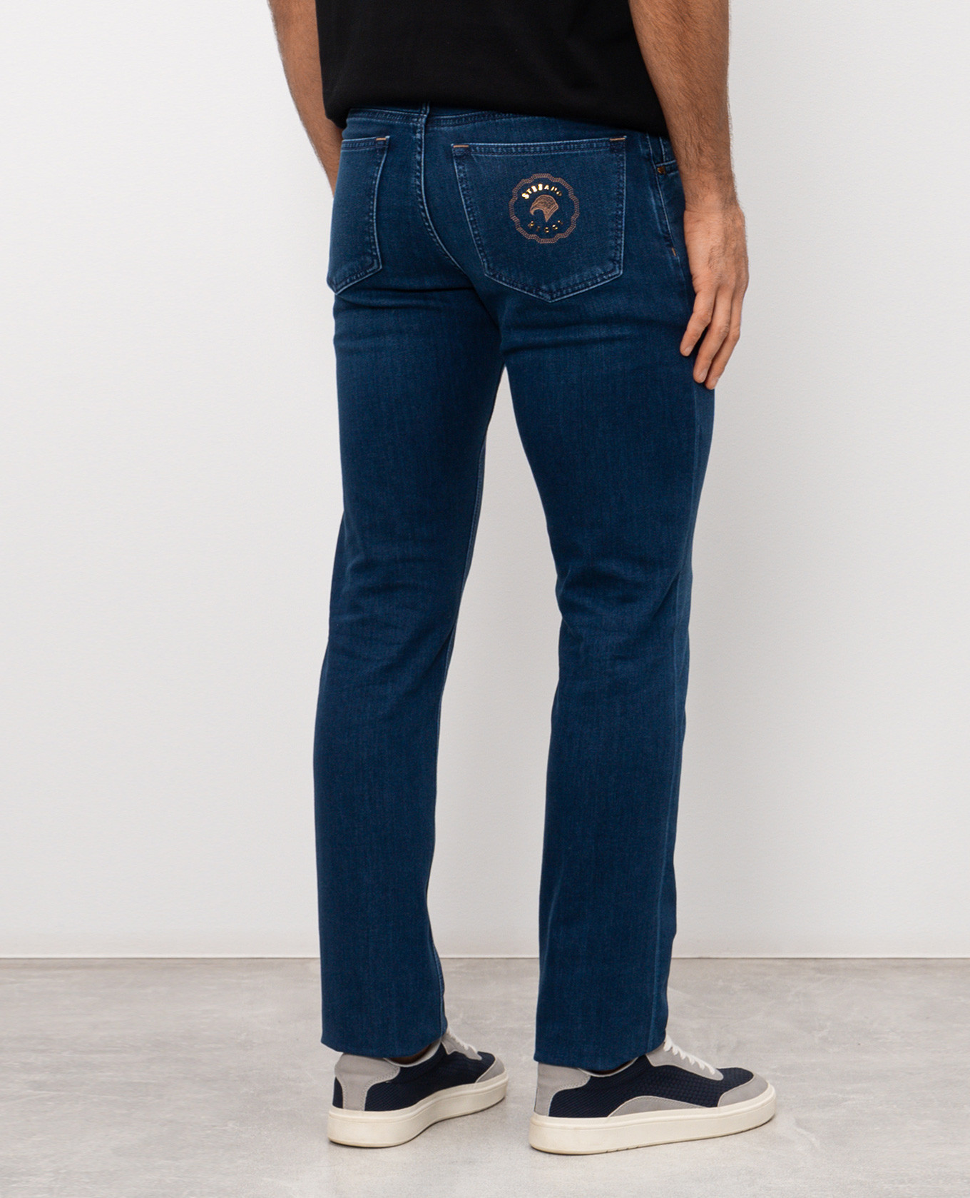 

Blue jeans with a worn effect Stefano Ricci