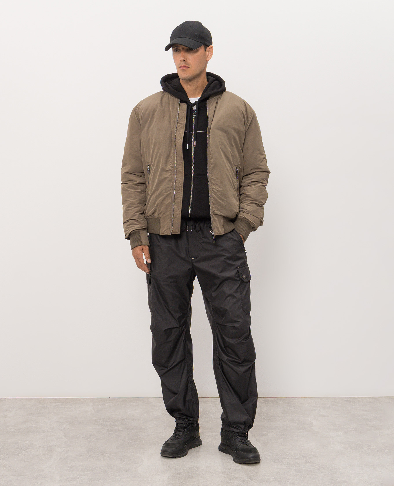 Black sports jacket with contrast logo embroidery Dolce&Gabbana 2