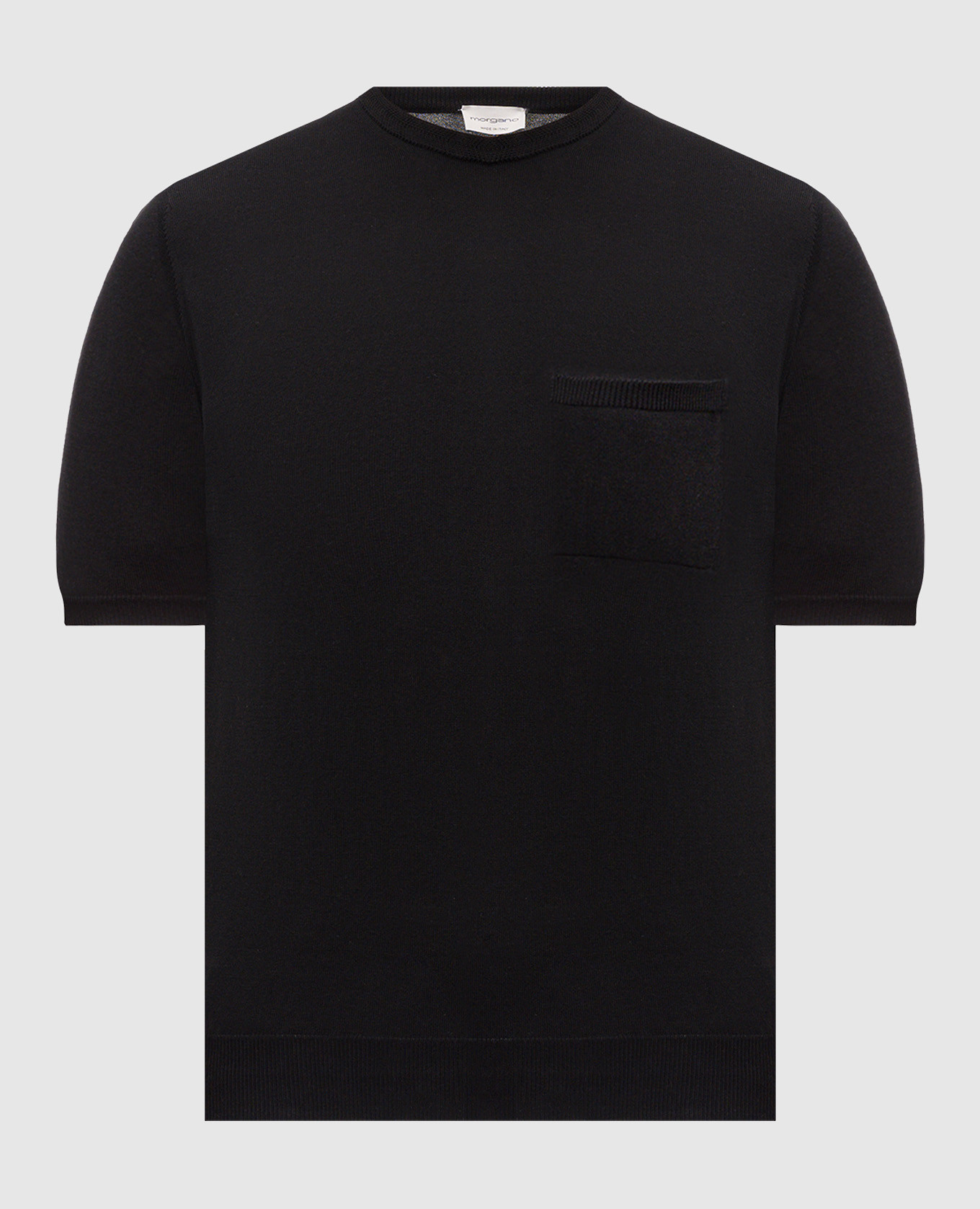 Black T-shirt